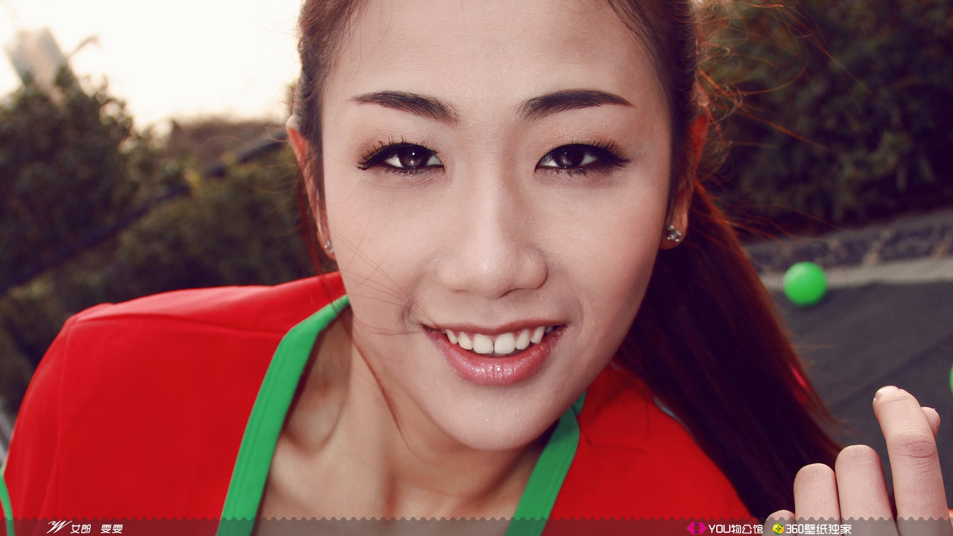 YOU物公馆  @YOU物公馆官博 美女 YOU物馆 足球宝贝 世界杯 W女郎 雯雯