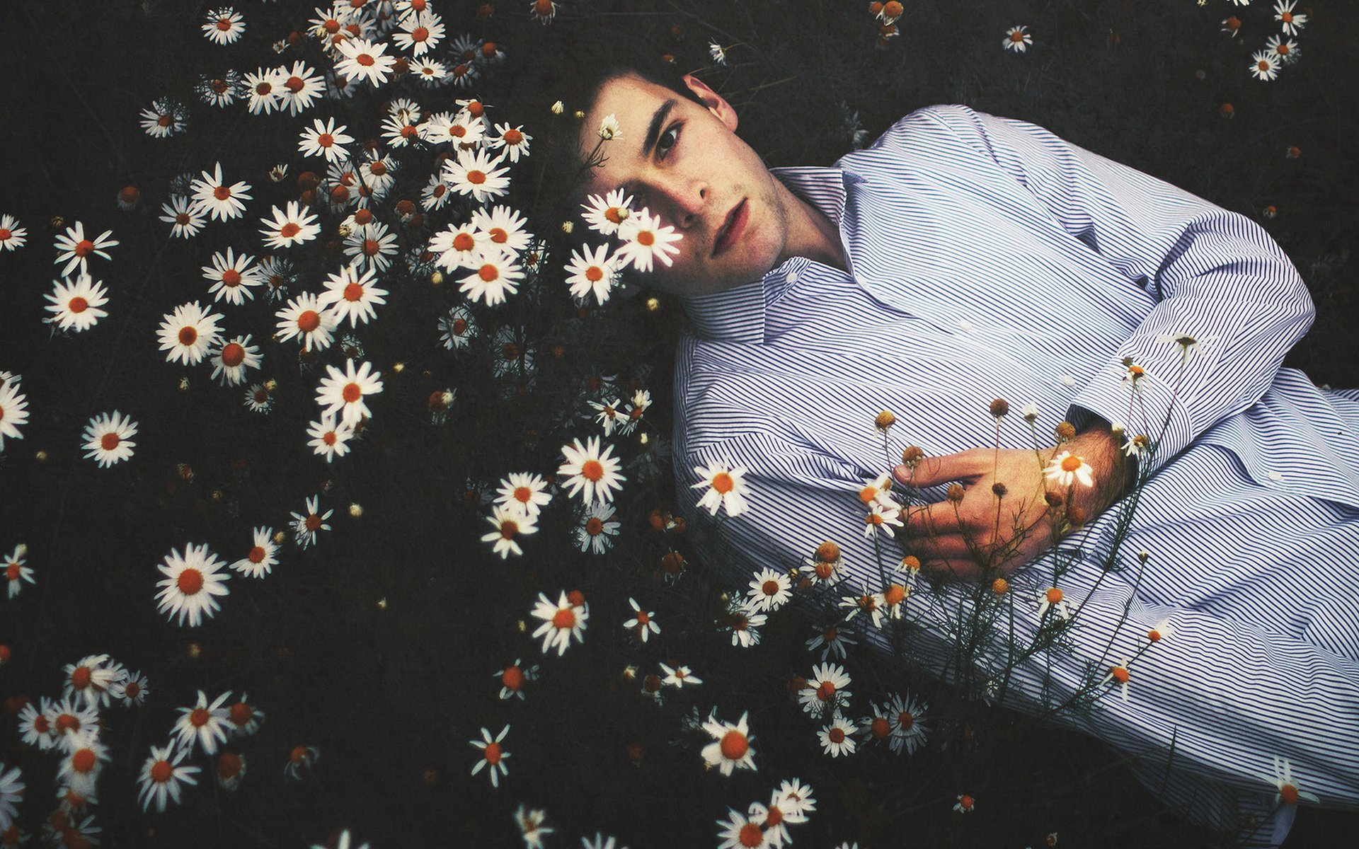 炫酷 特效   德国摄影师 Moritz Aust 100个白日梦