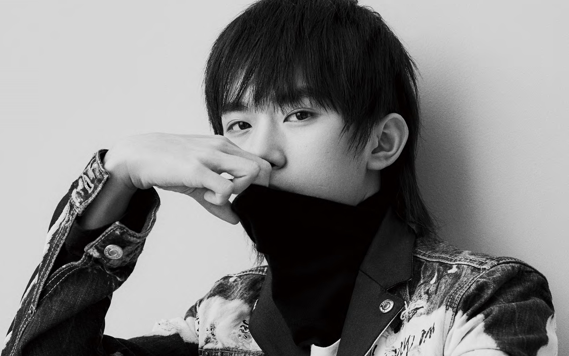 内地明星 易烊千玺 TFBOYS