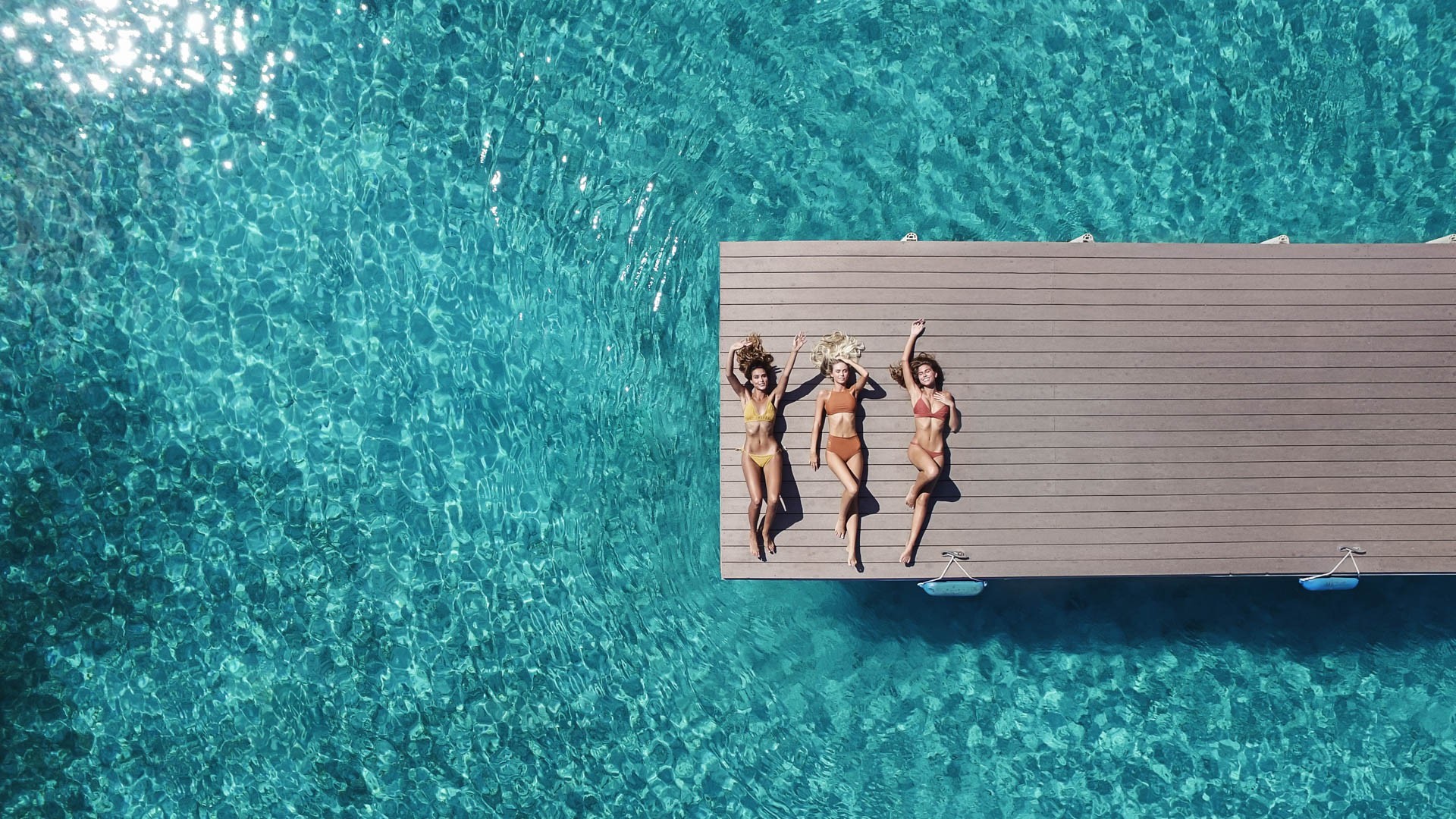 趣味 泳池 美女