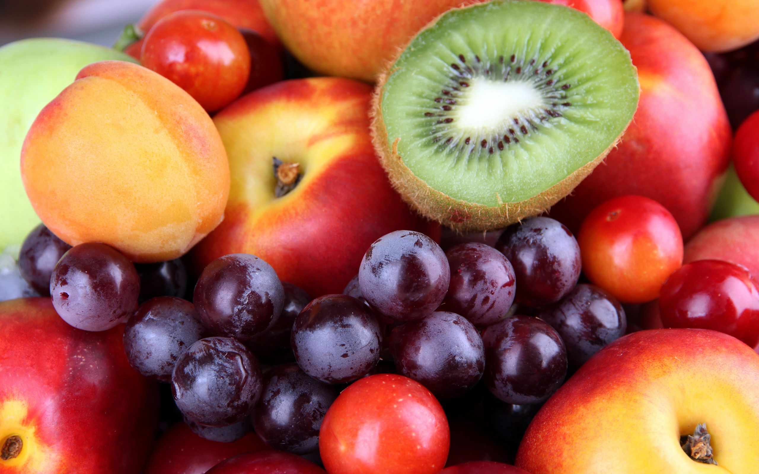 动感水果 苹果 猕猴桃 葡萄