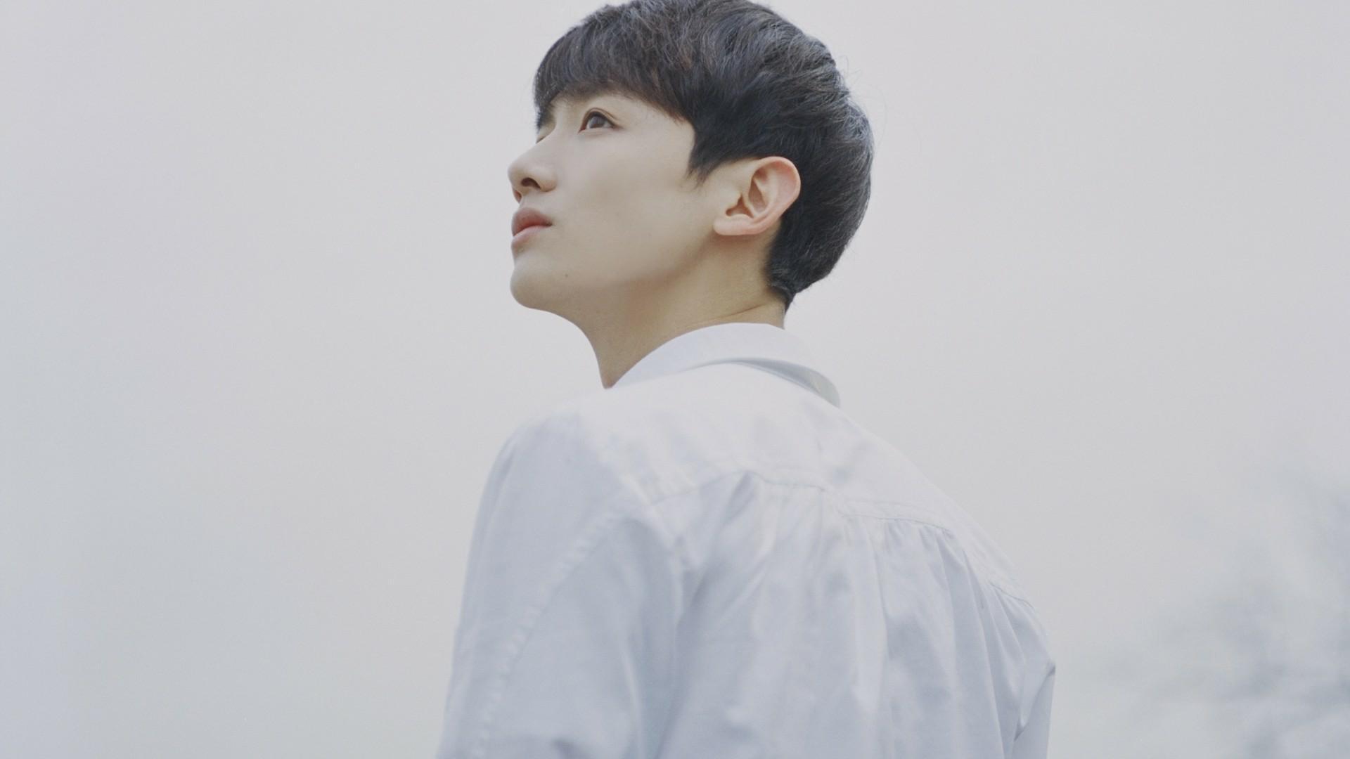 明星风尚 白敬亭