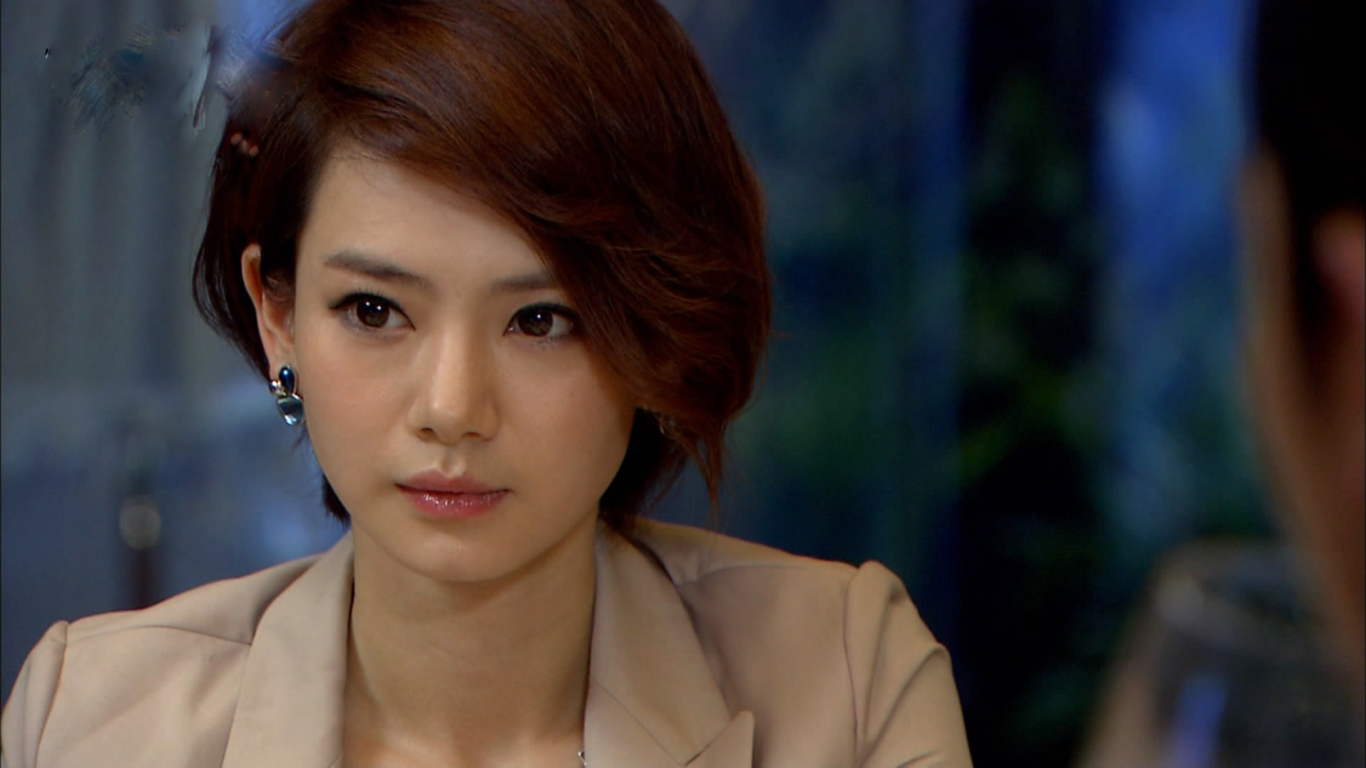 戚薇 演员 歌手 美女 明星