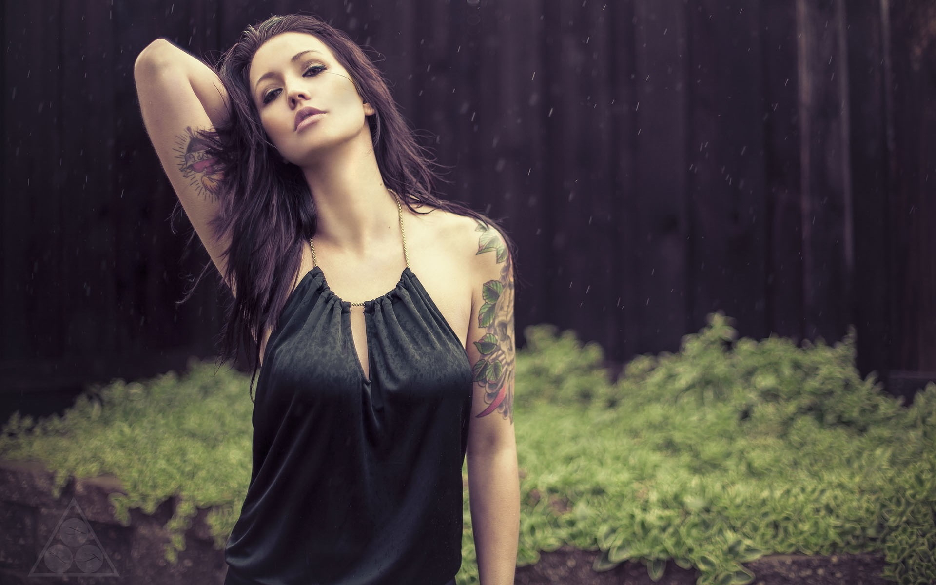 欧美女神 性感纹身