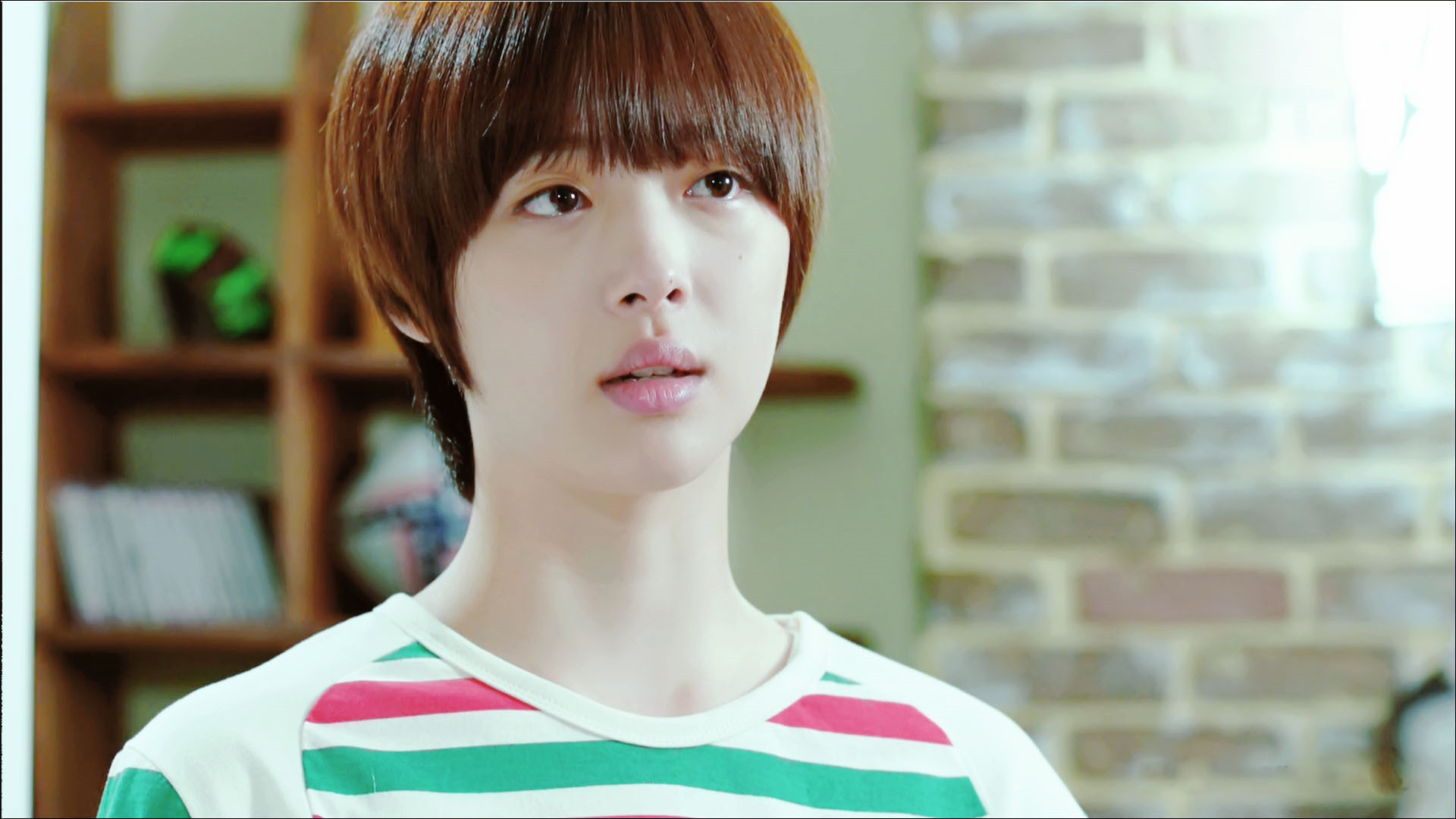 美女 清纯 可爱 楚楚可怜 高清 宽屏