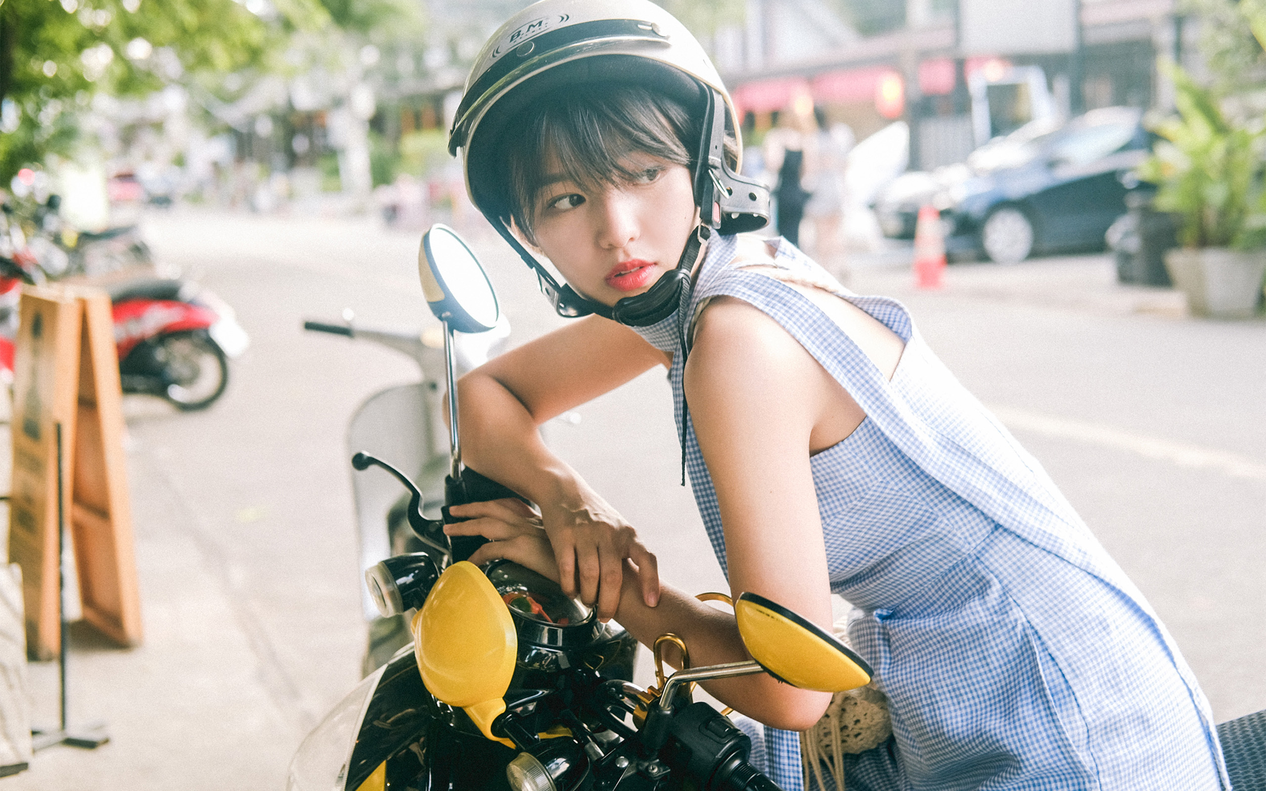 美女 清纯 摩托车