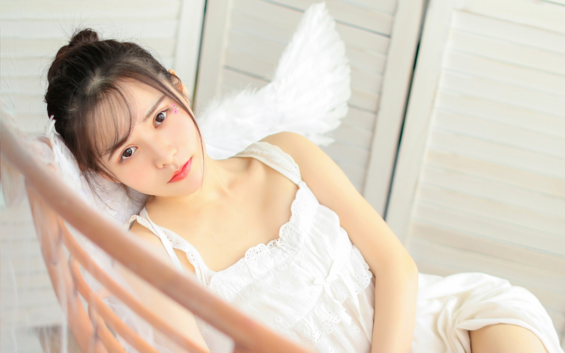 性感女神  性感  美女  诱惑  吊带  私房