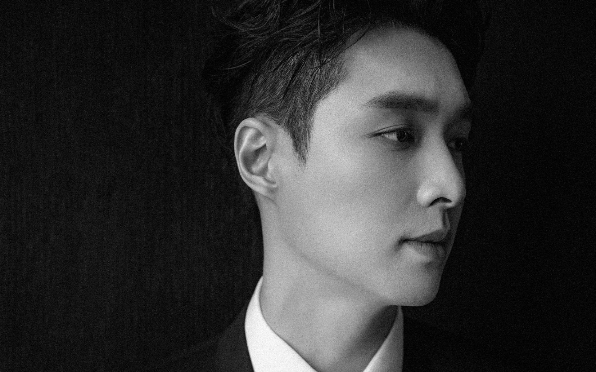 内地明星 张艺兴