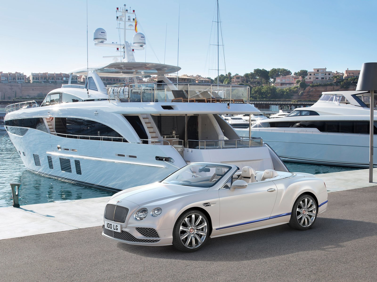 汽车 宾利 敞篷