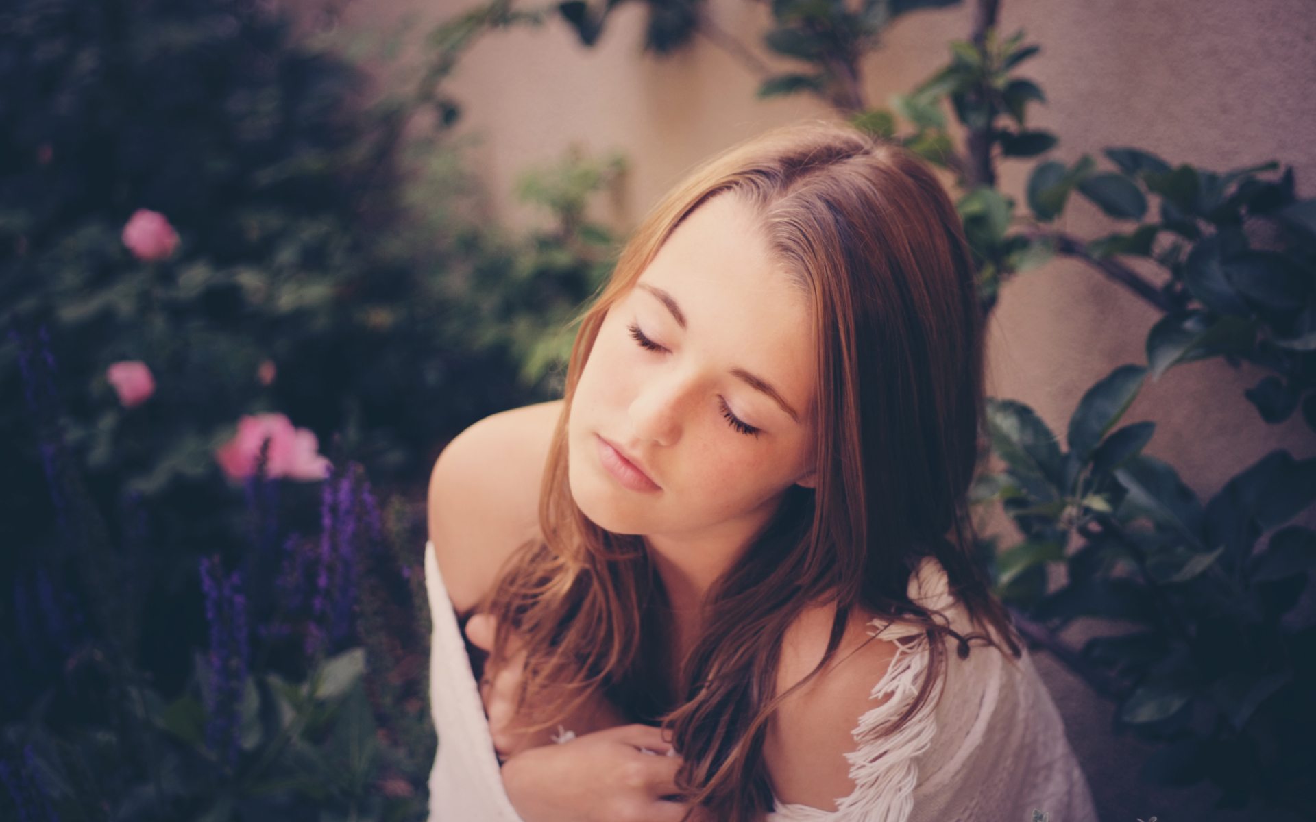 欧美女神  长发 性感 安静
