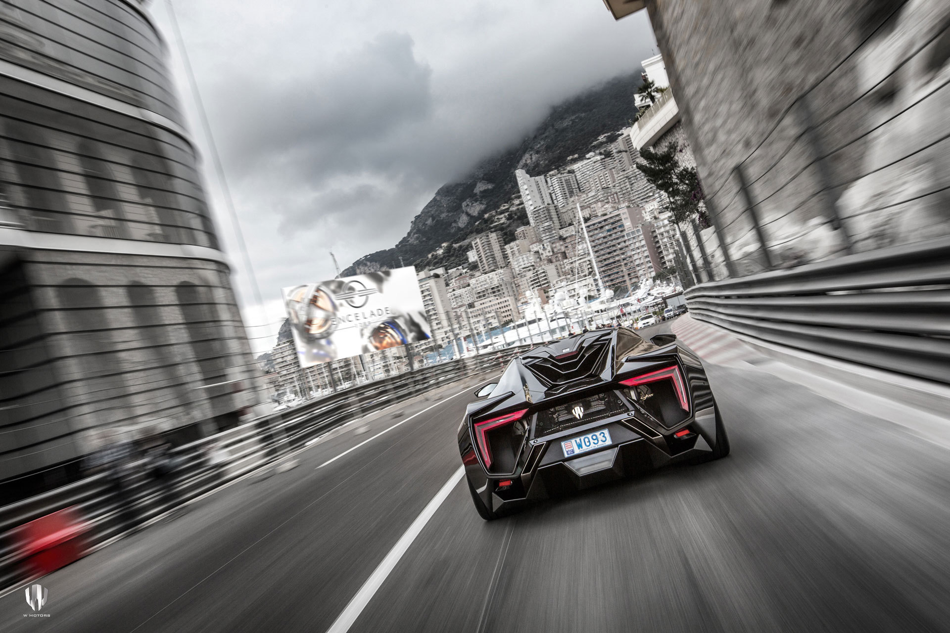WMotors Lykan HyperSpor 黑色跑车