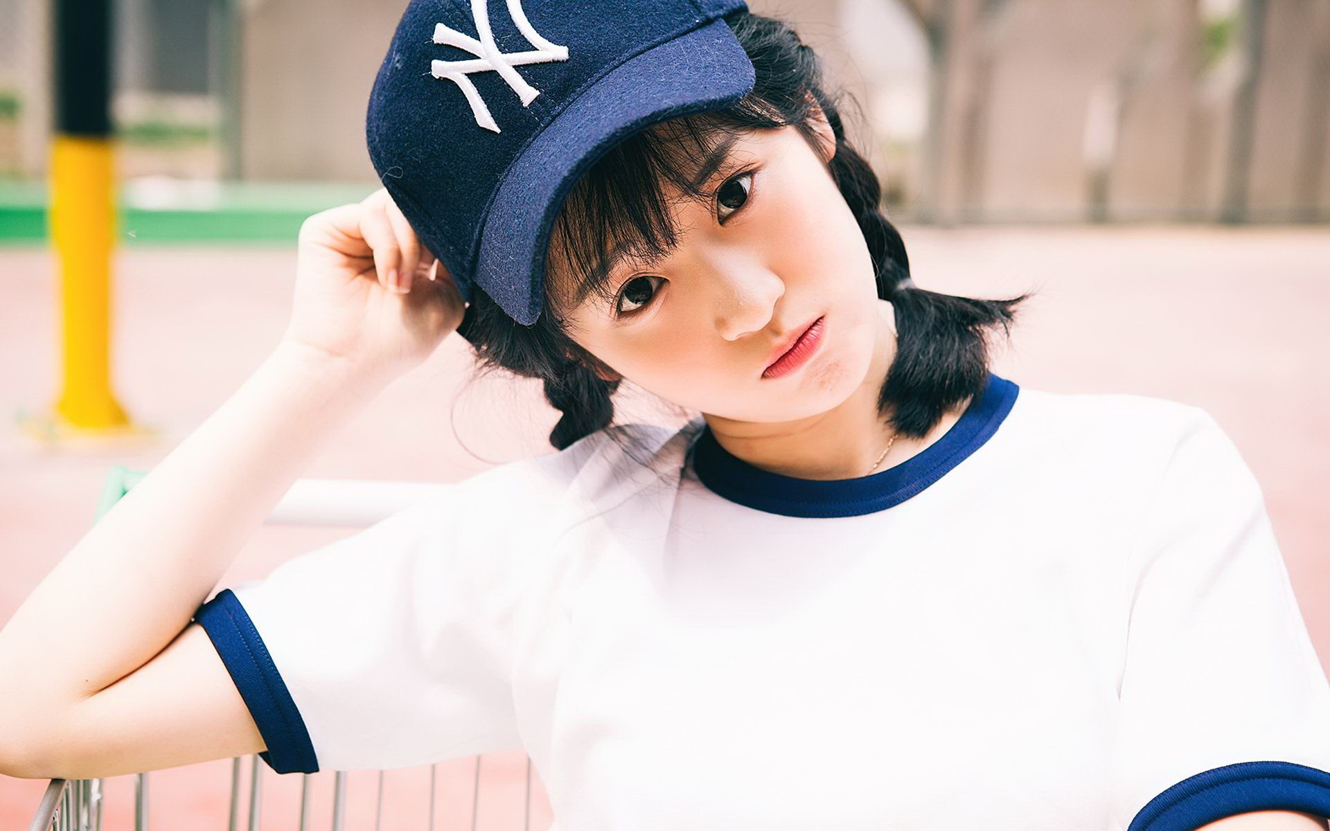 美女 可爱 运动 阳光