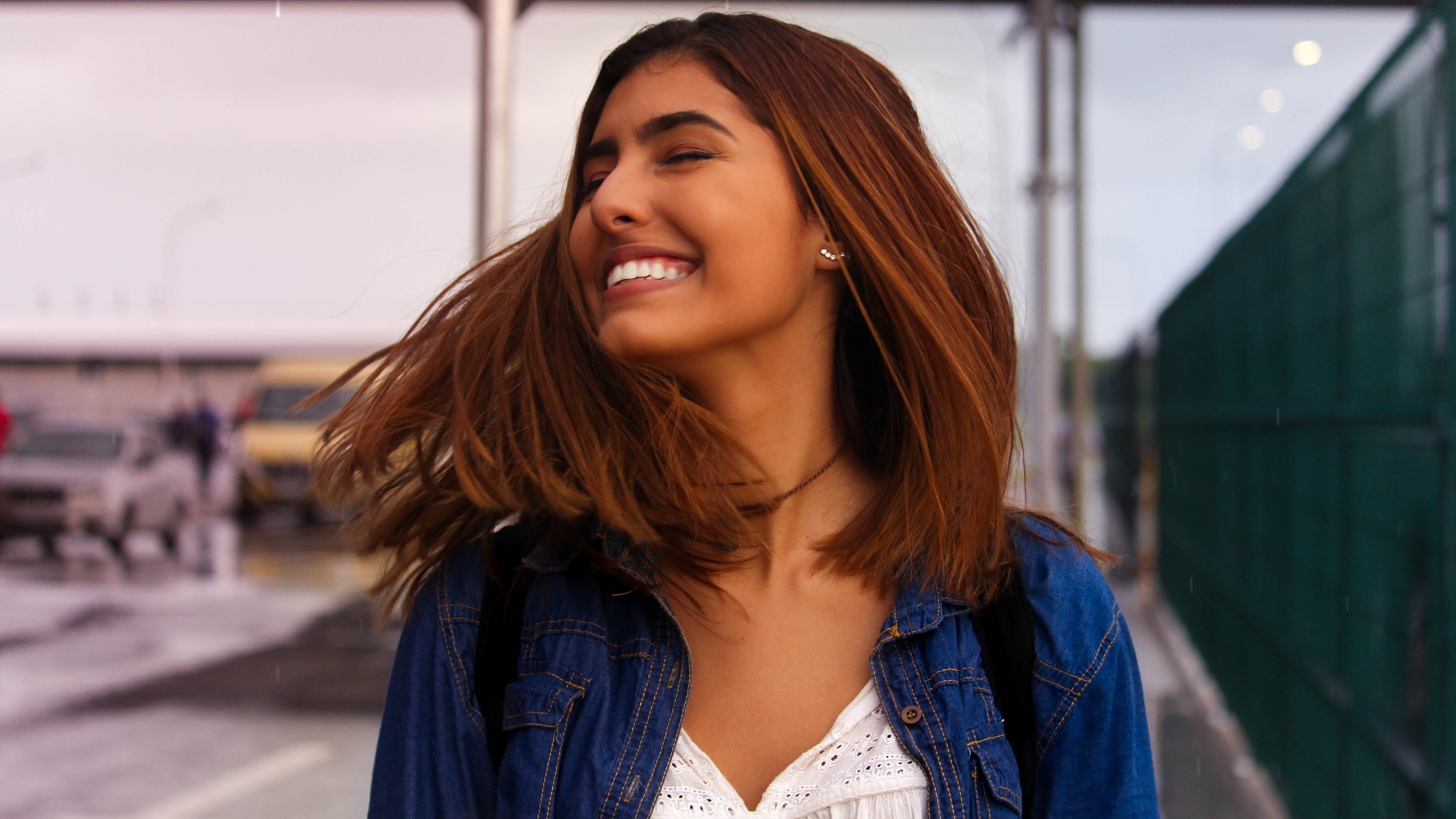 欧美女神 开朗 笑脸 幸福