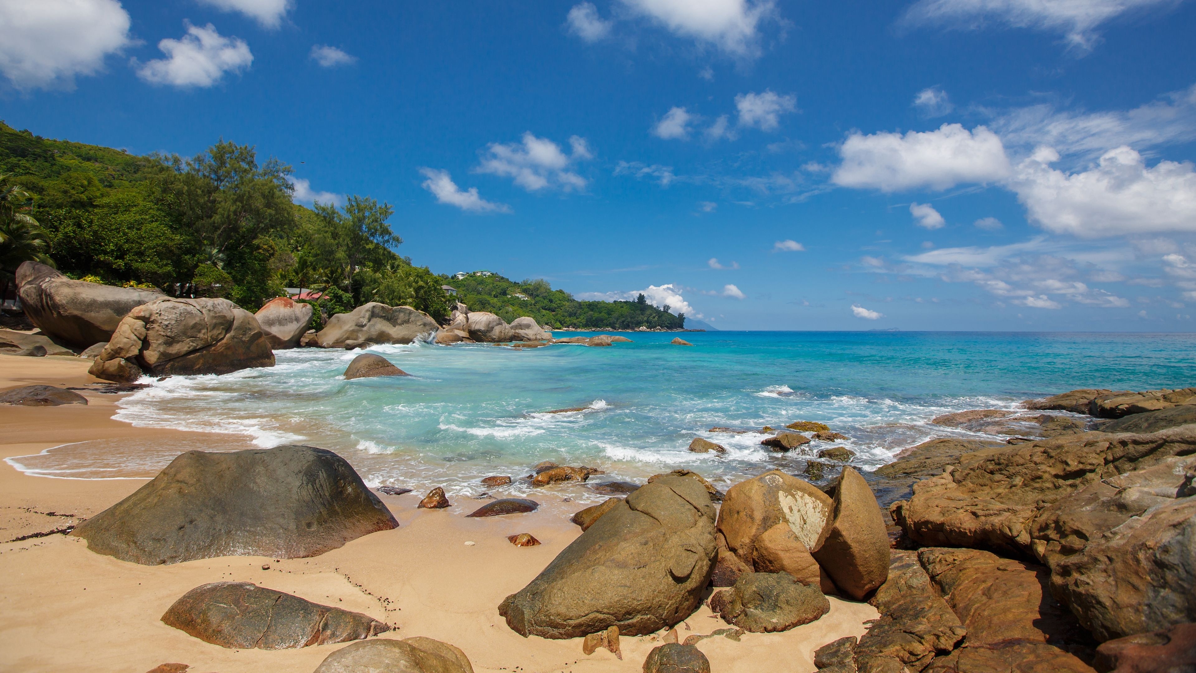 修成海边的石头 大海 岩石