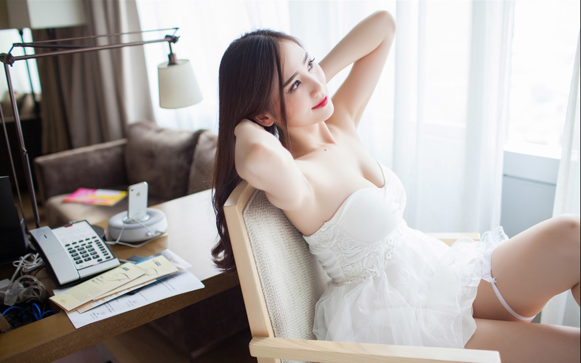 美女 走光 性感