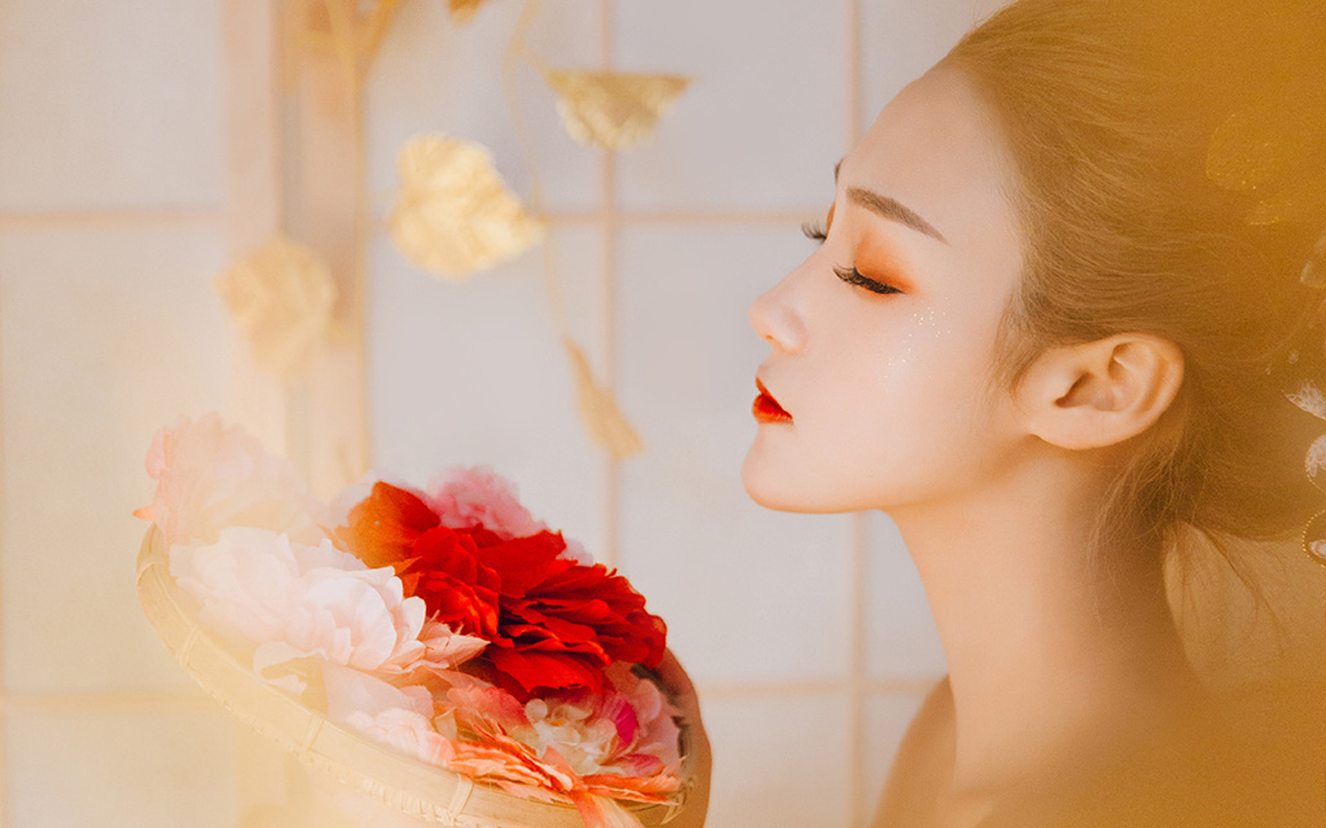 美女 性感 和服