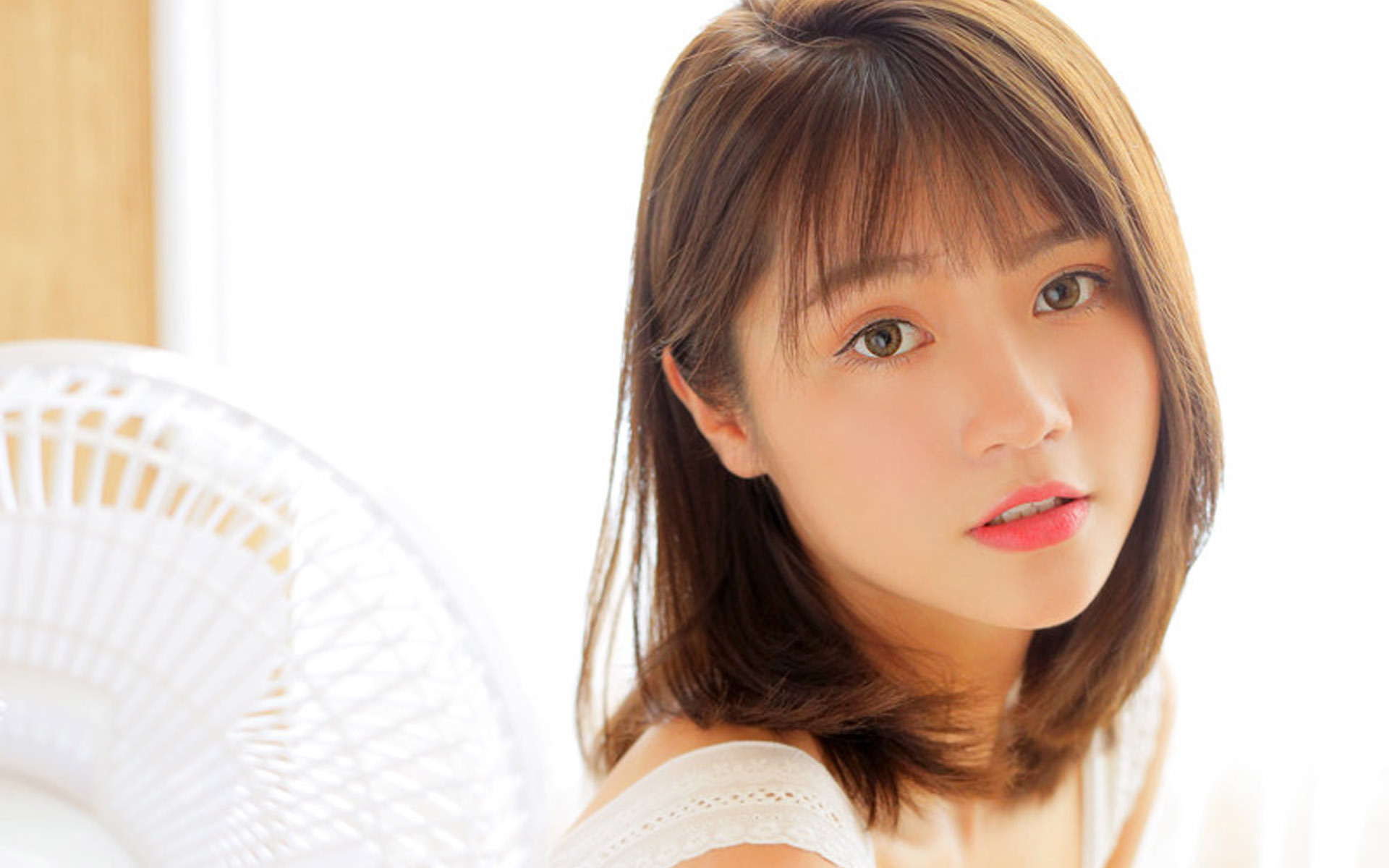 清纯  治愈系美女  居家  灵动  甜美  清新