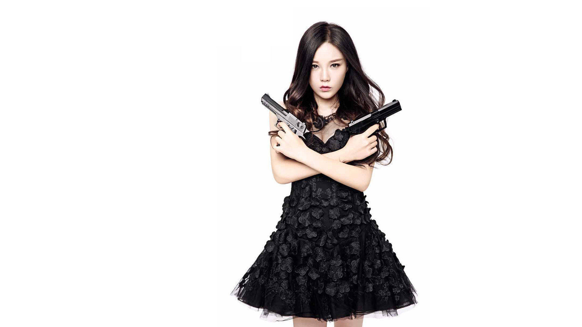 美女 性感 女汉子 打手枪