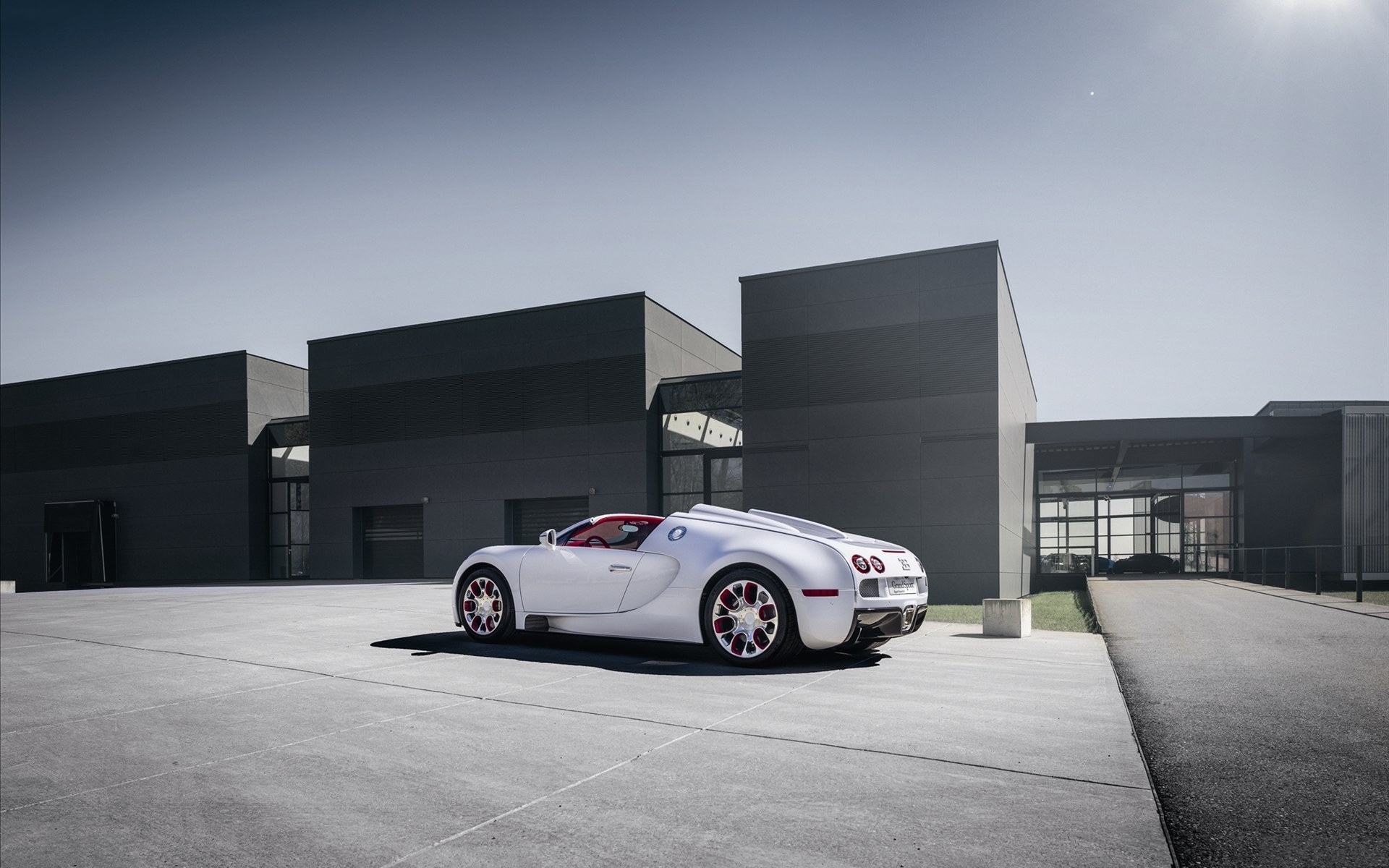 布加迪 威龙 超级跑车 白色跑车