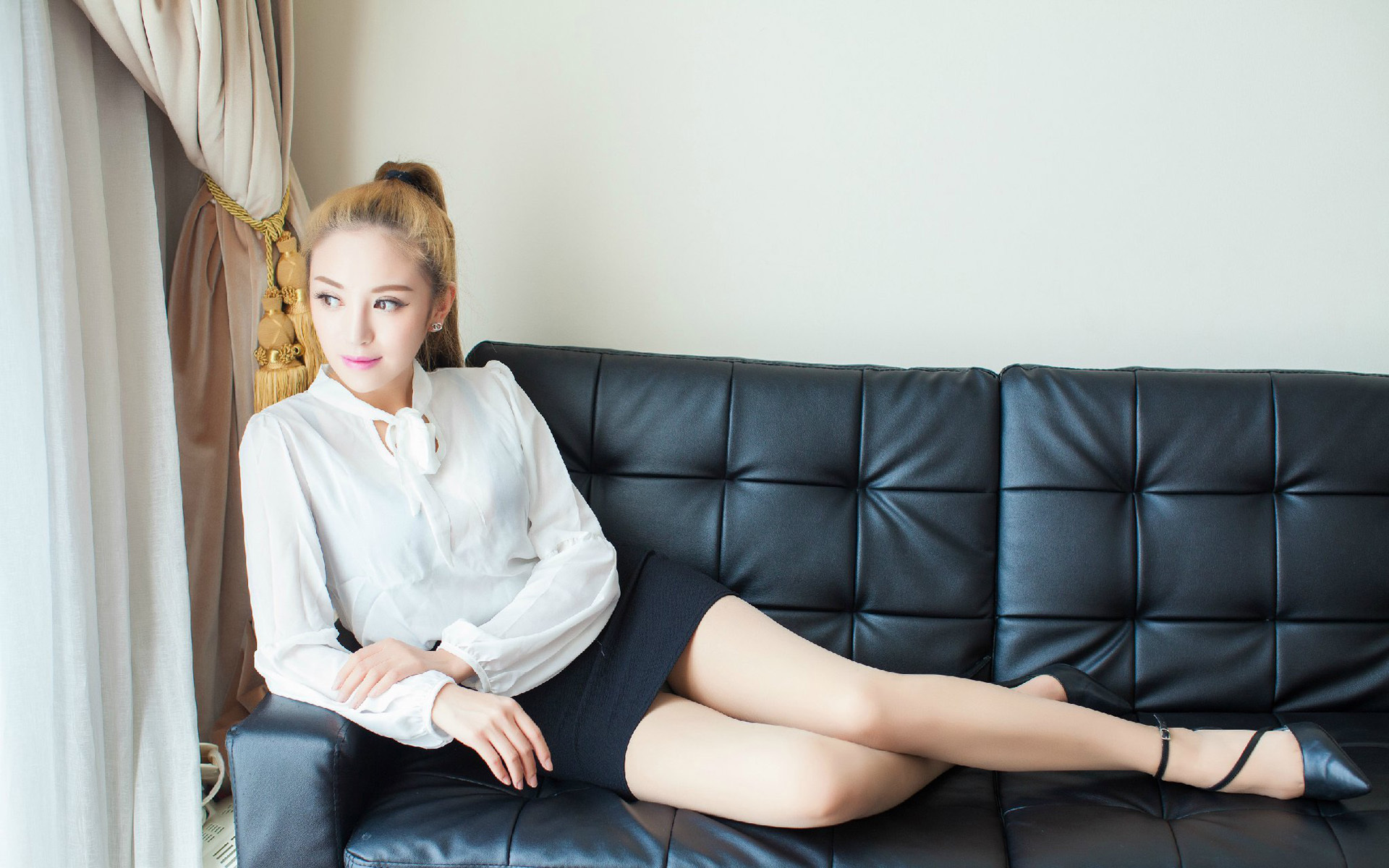 美女 丝袜美腿 长腿