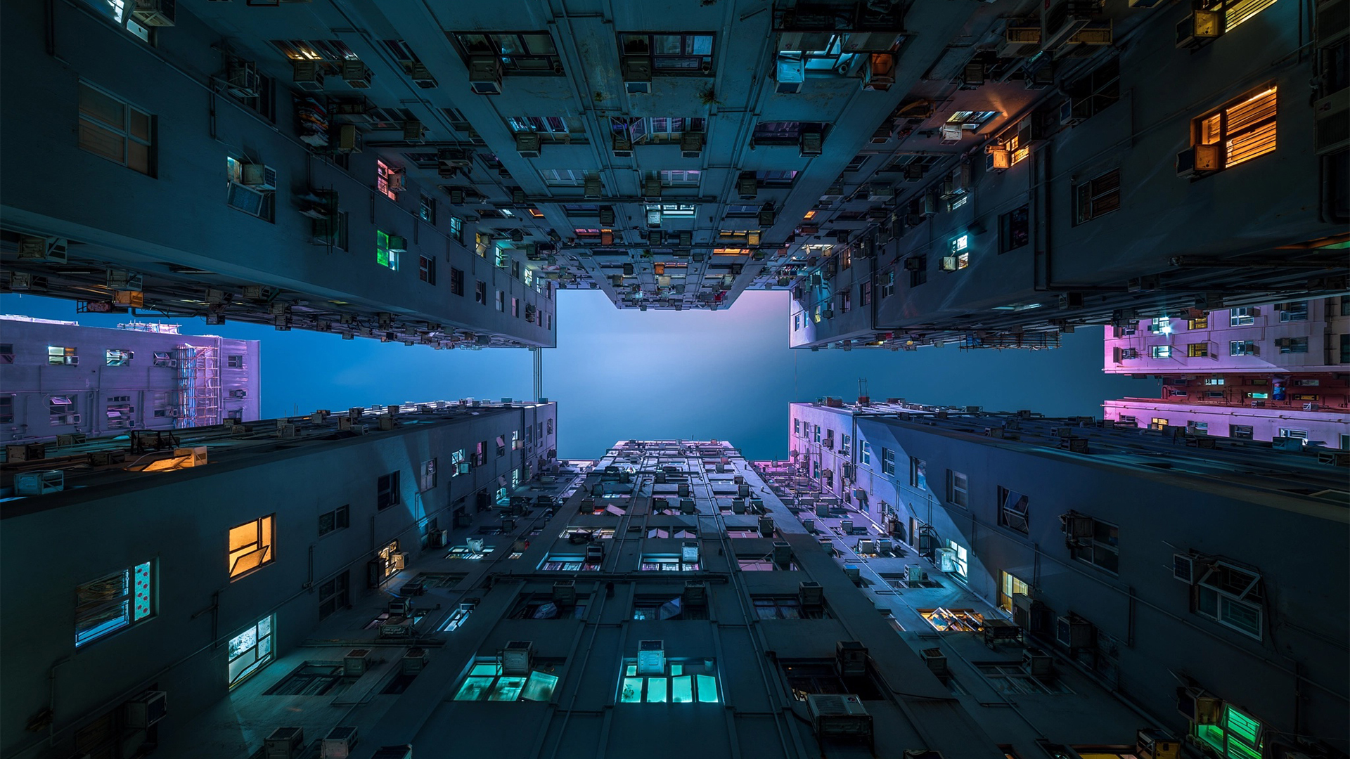 夜晚 楼房 仰望