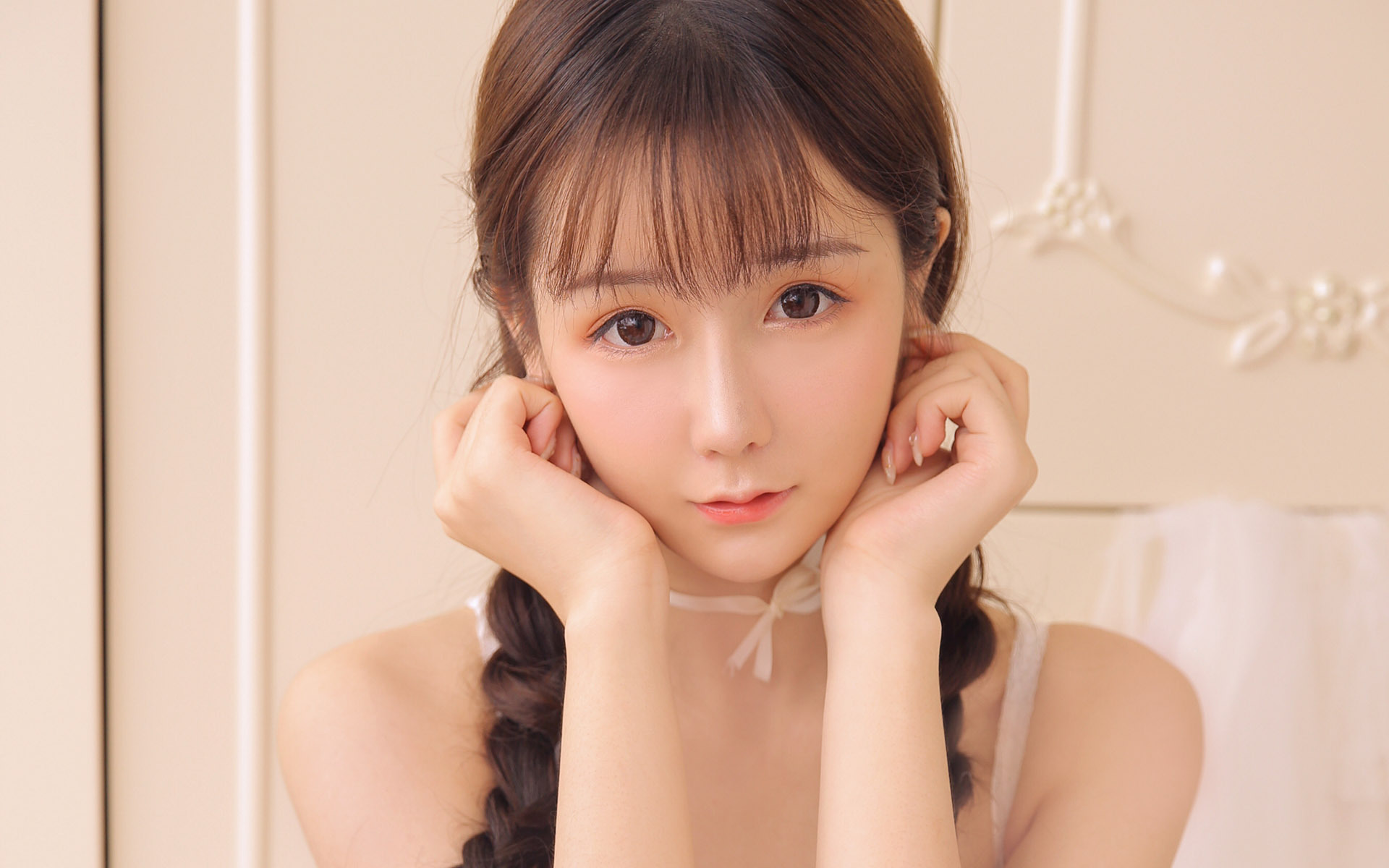 清纯  马尾  清纯美女  甜美  性感