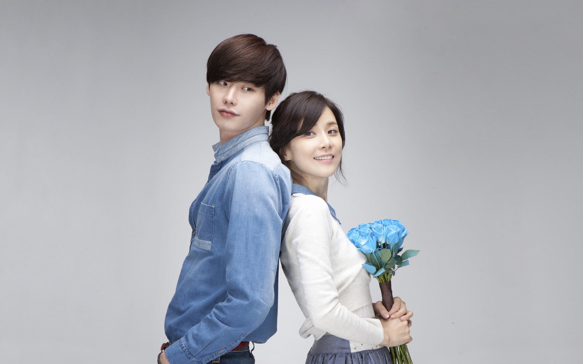 李钟硕 明星 帅哥 小鲜肉 欧巴 模特 演员 李宝英 美女