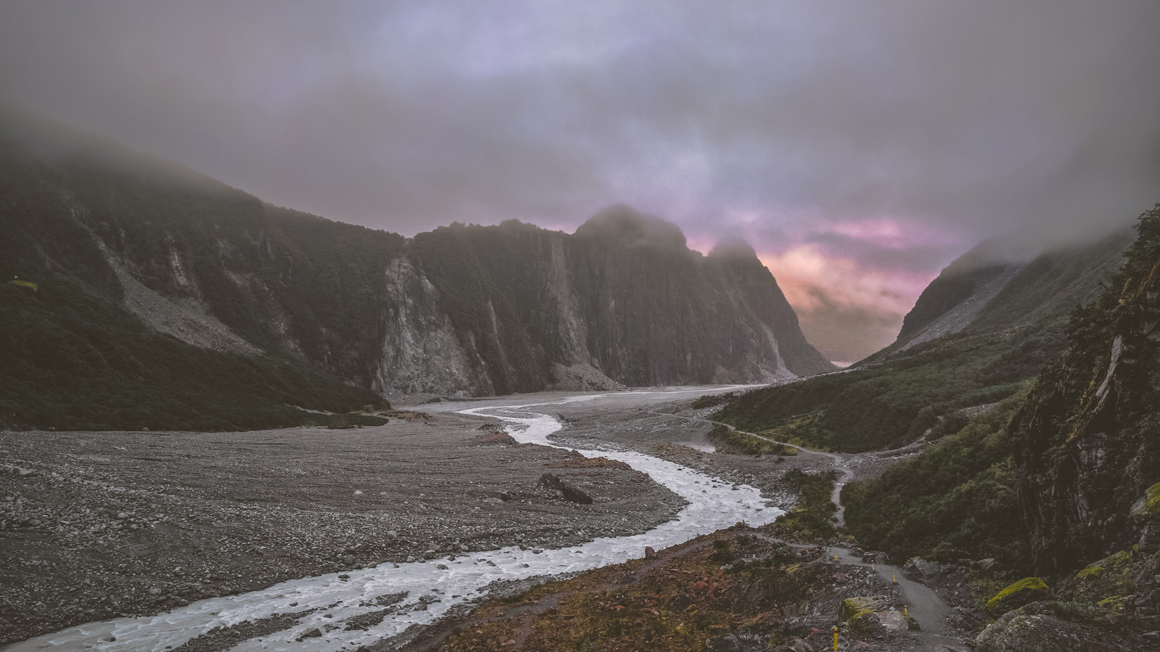 4K 风景 溪流 云雾