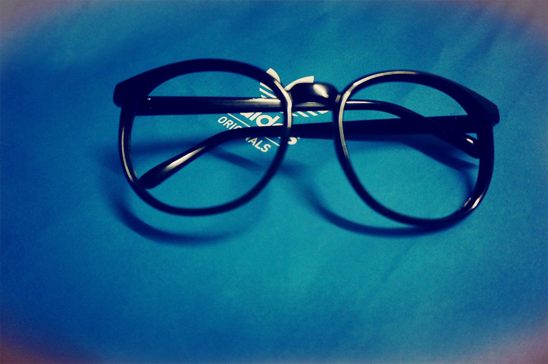 小清新 唯美 温馨 温暖 阳光 治愈系 安静 生活 慢生活 清新淡雅 温馨一刻 静物写真 物语  眼镜 镜框 复古