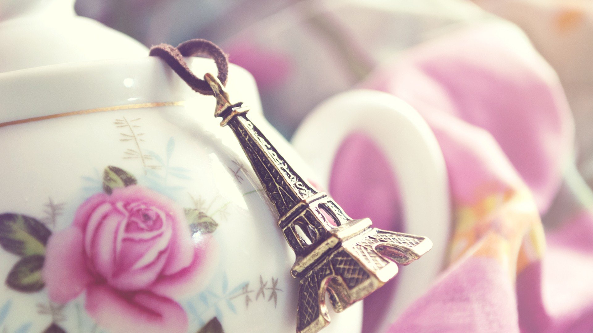 小清新 唯美 温馨 温暖 阳光 治愈系 安静 生活 慢生活 清新淡雅 温馨一刻 埃菲尔铁塔