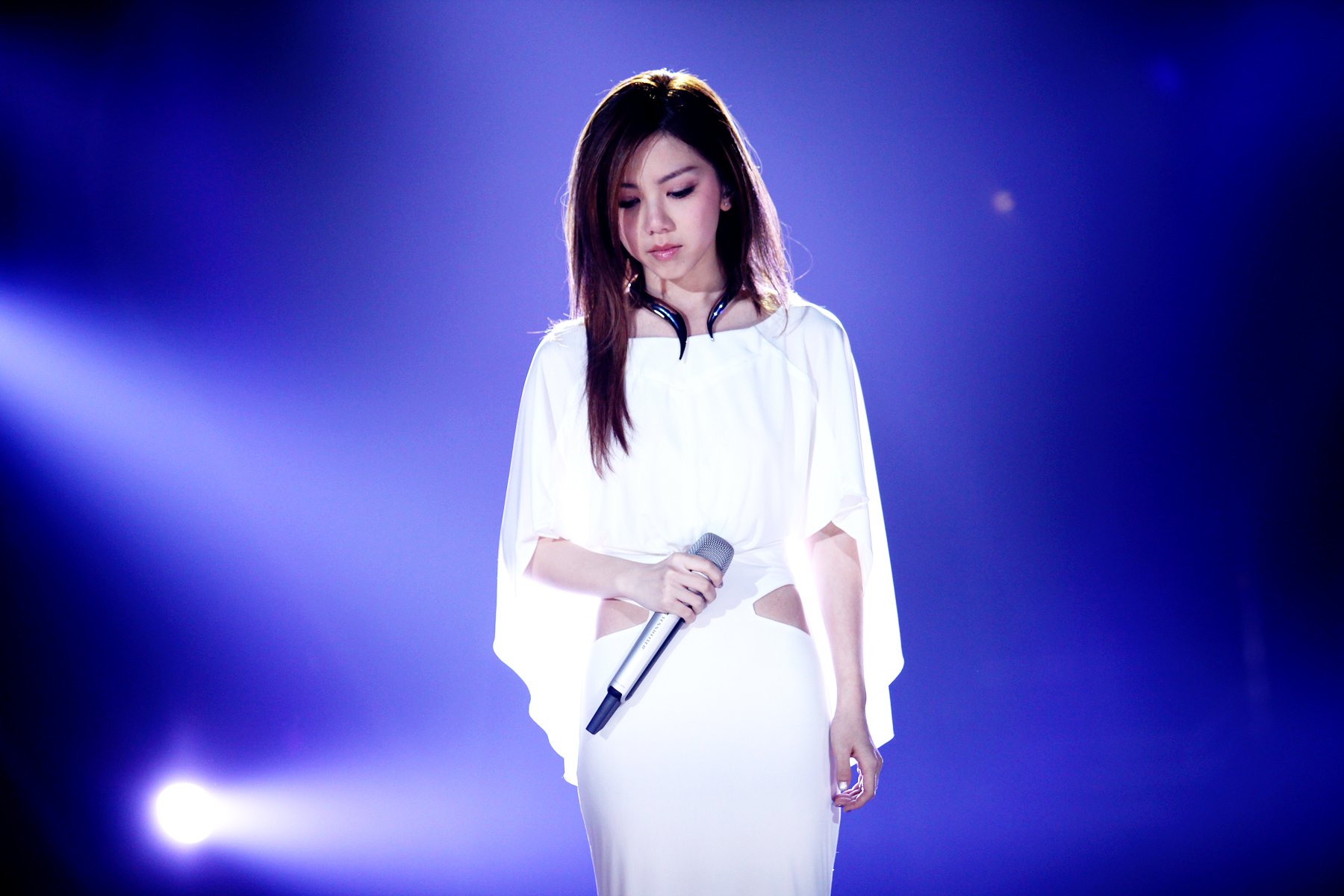 明显 美女 邓紫棋 歌手