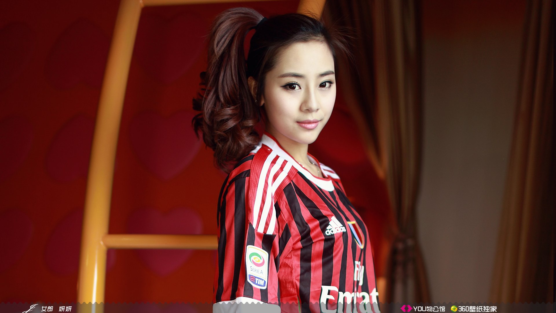 YOU物公馆  @YOU物公馆官博 美女 YOU物馆 足球宝贝 世界杯 J女郎 妍妍