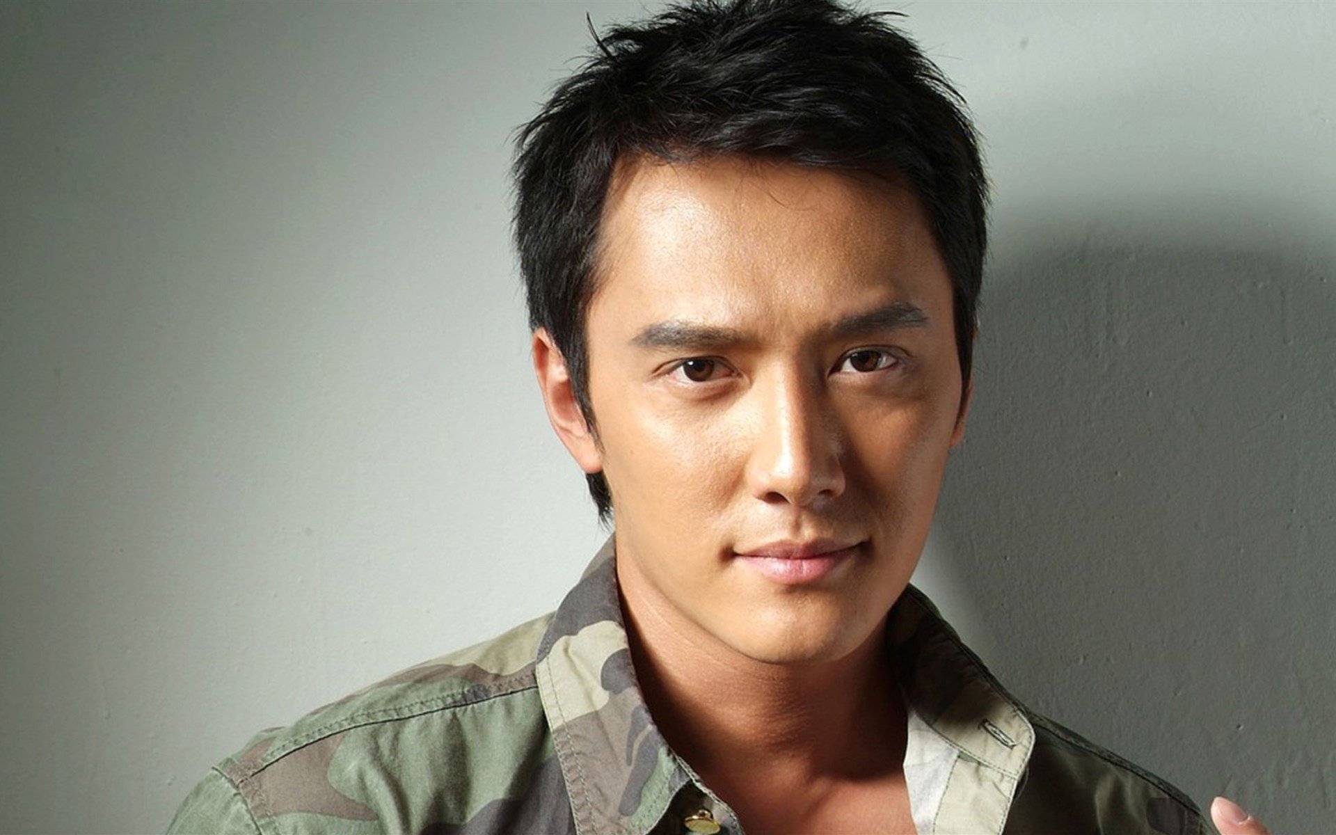 明星 帅哥 冯绍峰