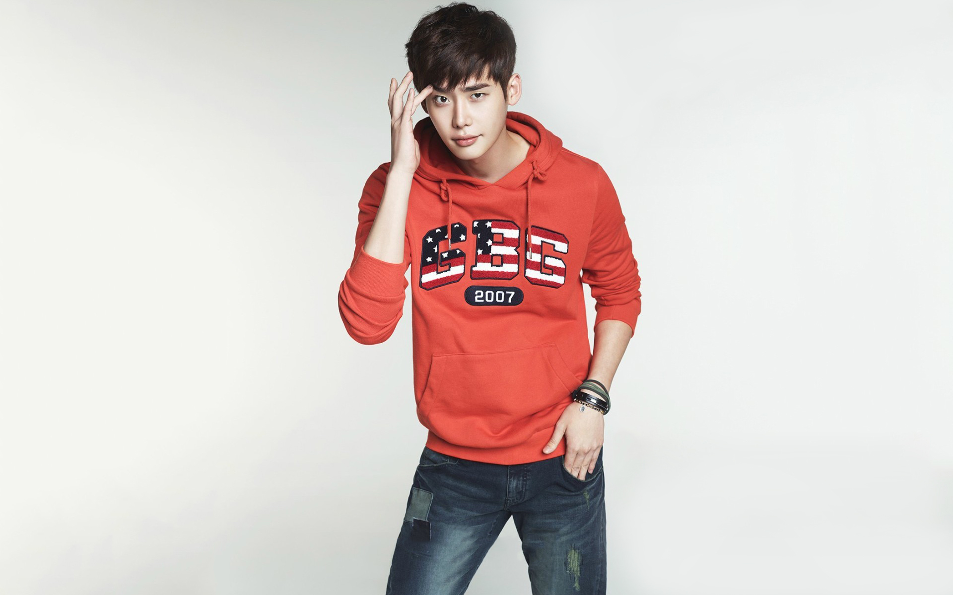 李钟硕 明星 帅哥 小鲜肉 欧巴 模特 演员