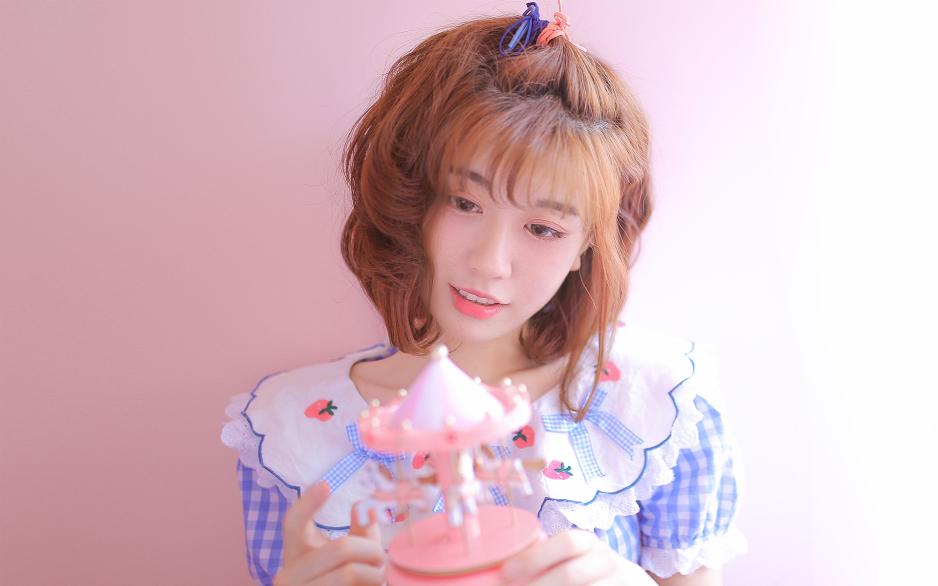 清纯  梦幻少女粉红诱惑