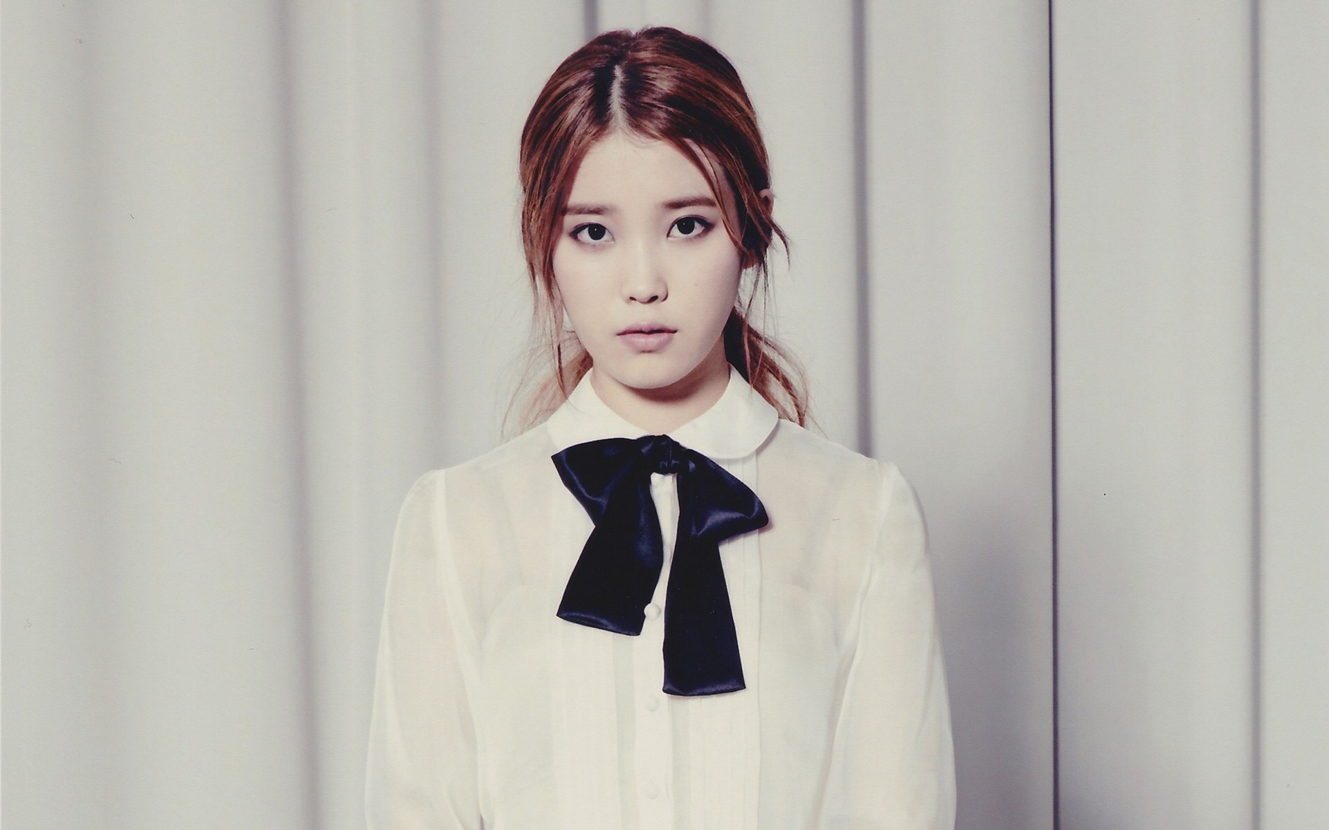 李智恩 韩国演员 歌手 主持人 气质美女 明星