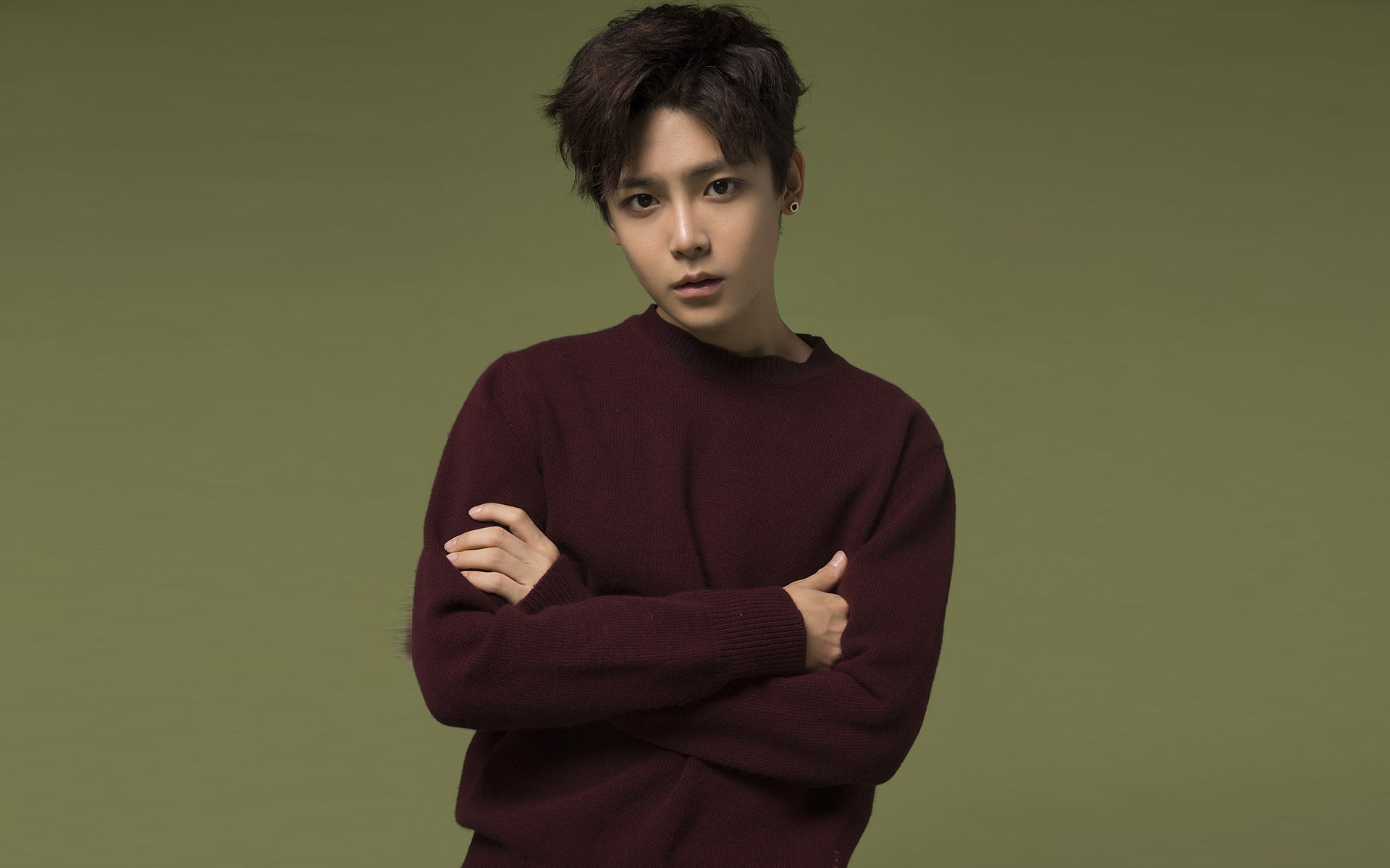 内地明星 侯明昊