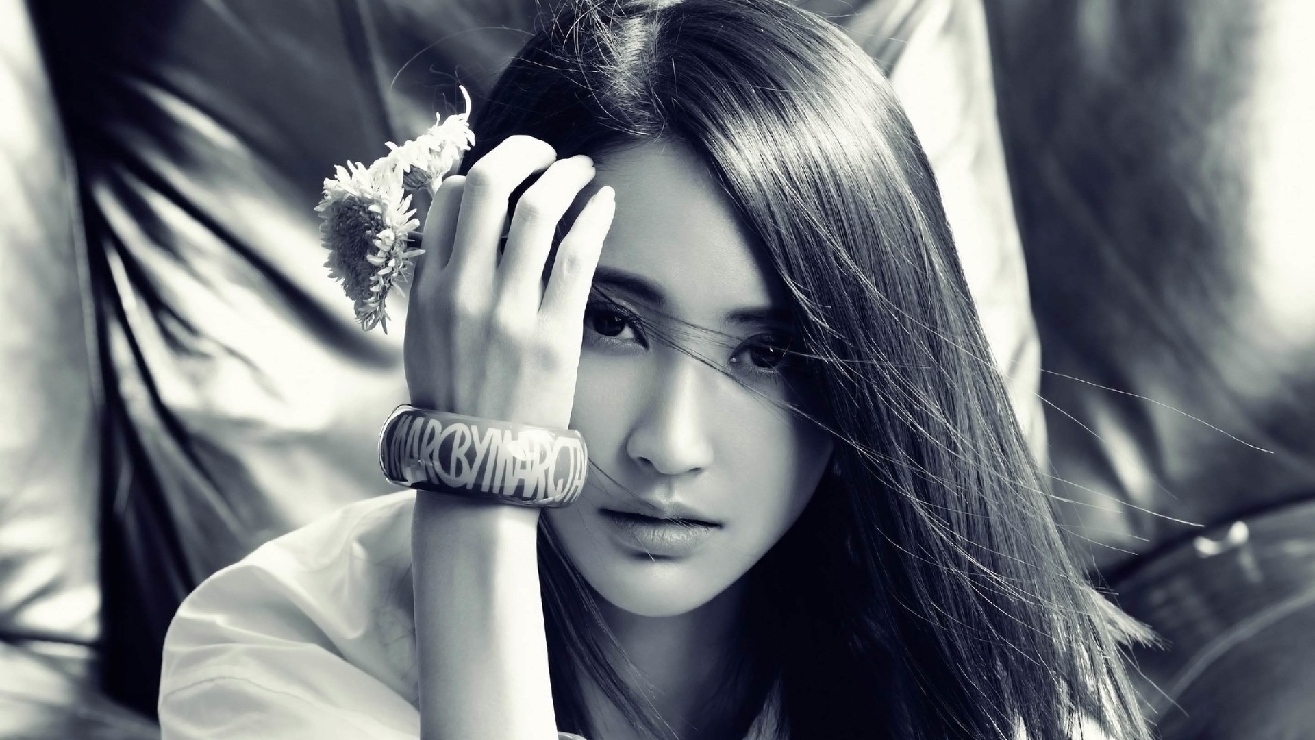 张歆艺 演员 美女 明星 宽屏