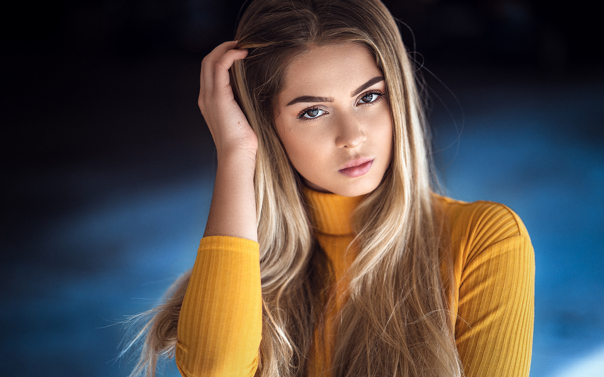 欧美女神 金发 美丽 毛衣