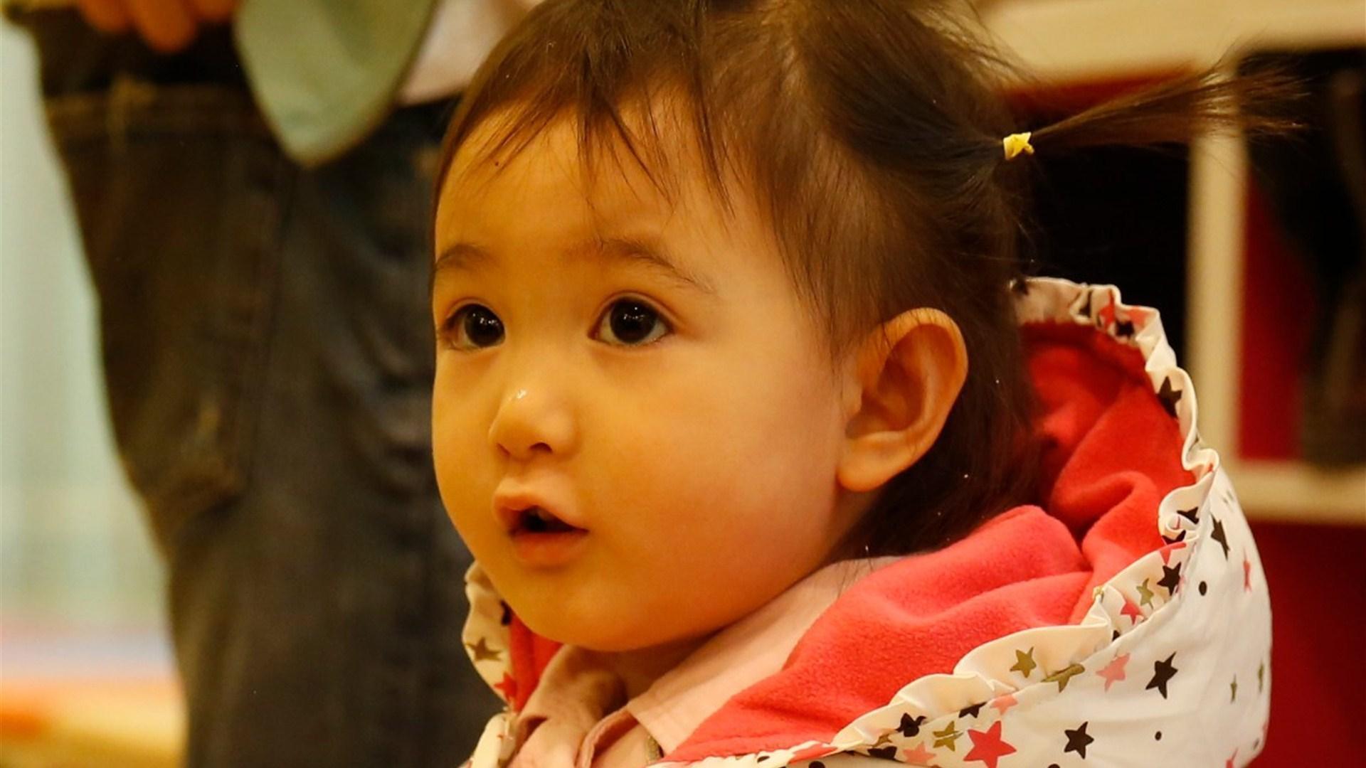 奥莉 萌神 爸爸回来了 萌娃