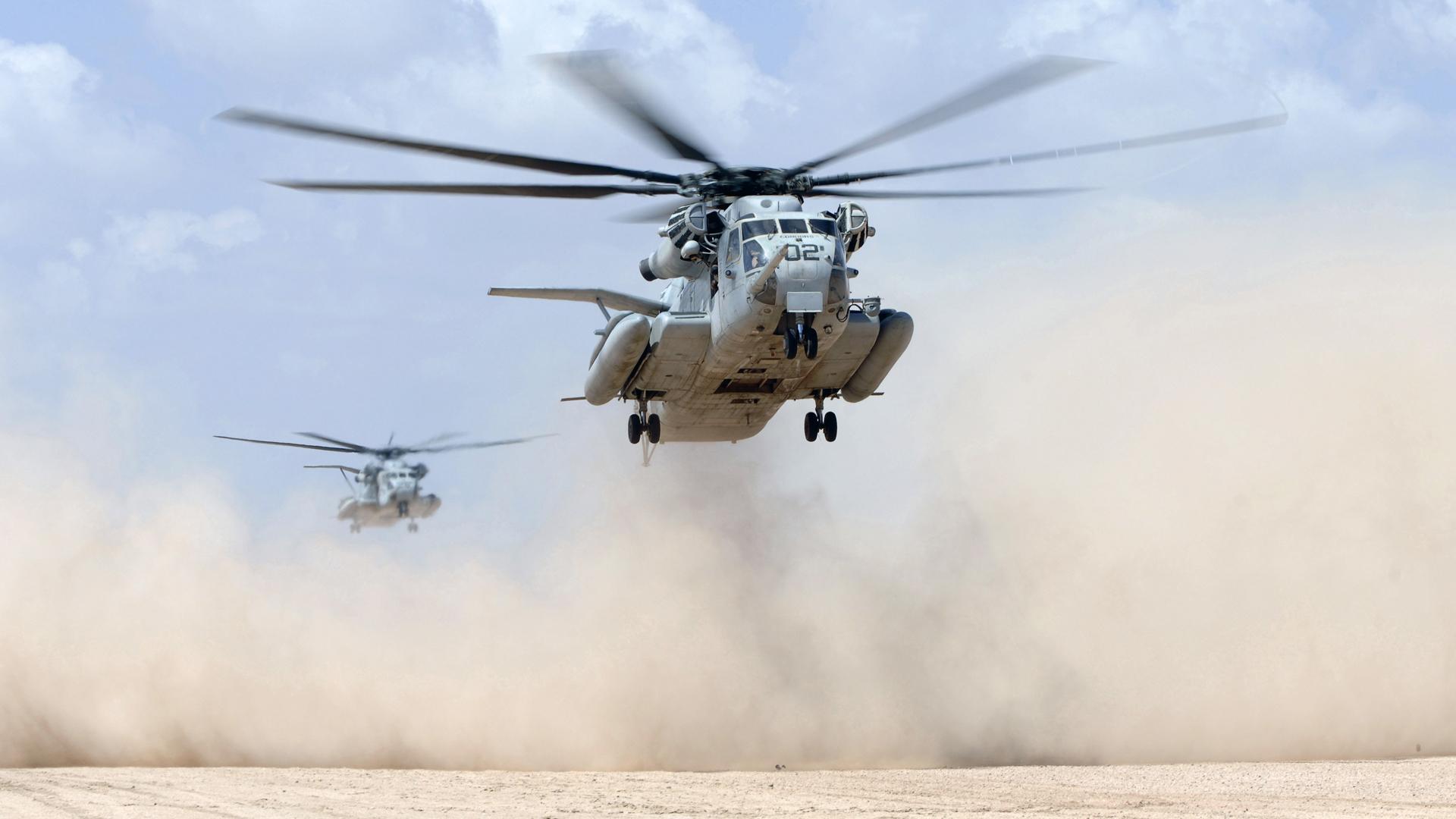 军事 直升机 军队