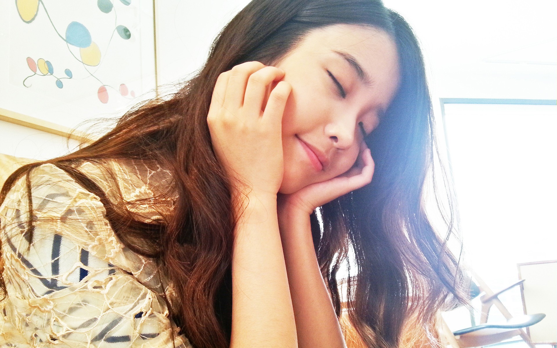 李智恩 韩国演员 歌手 主持人 气质美女 明星