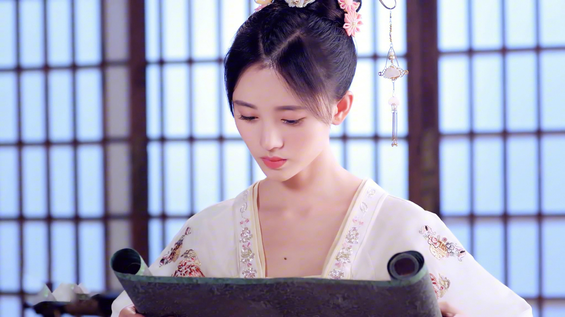 影视剧照  热血长安  鞠婧伟