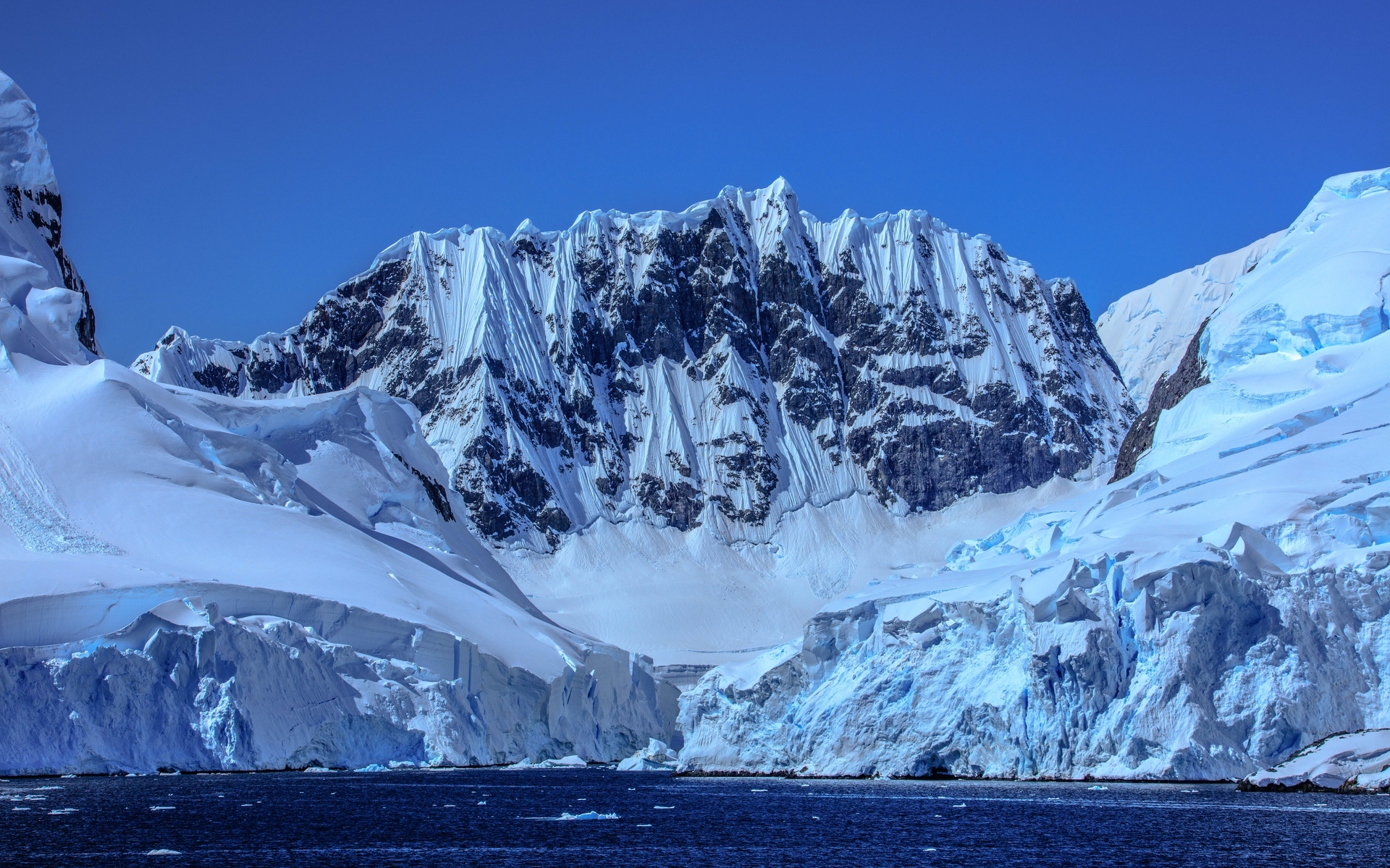 冰天雪地  山水风光  雪山  壮观