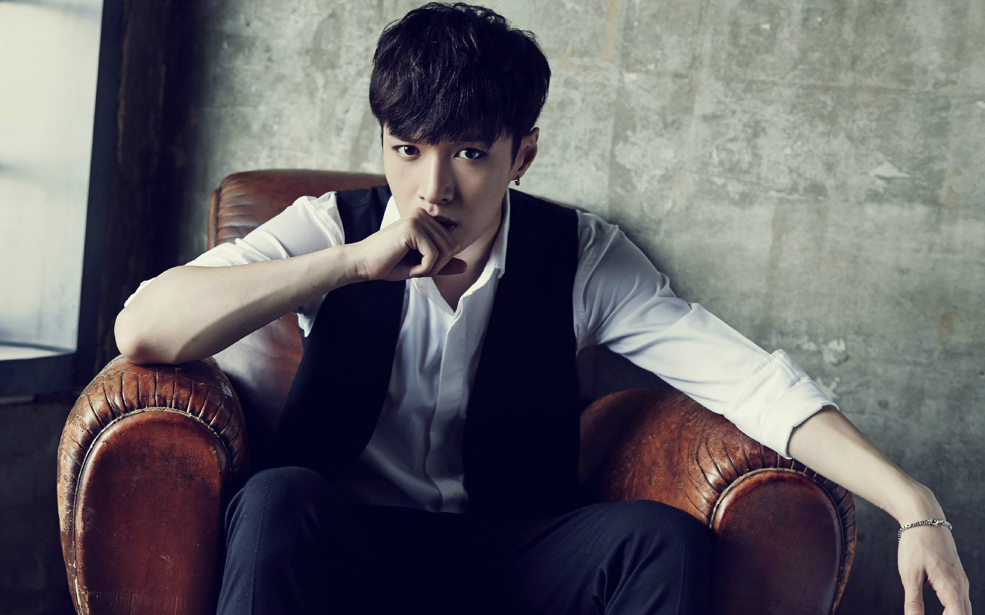 内地明星 张艺兴