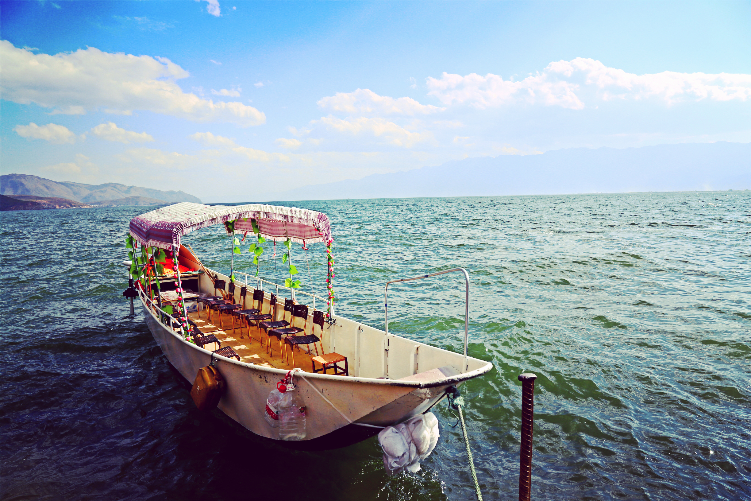 旅游胜地 大理洱海 木船