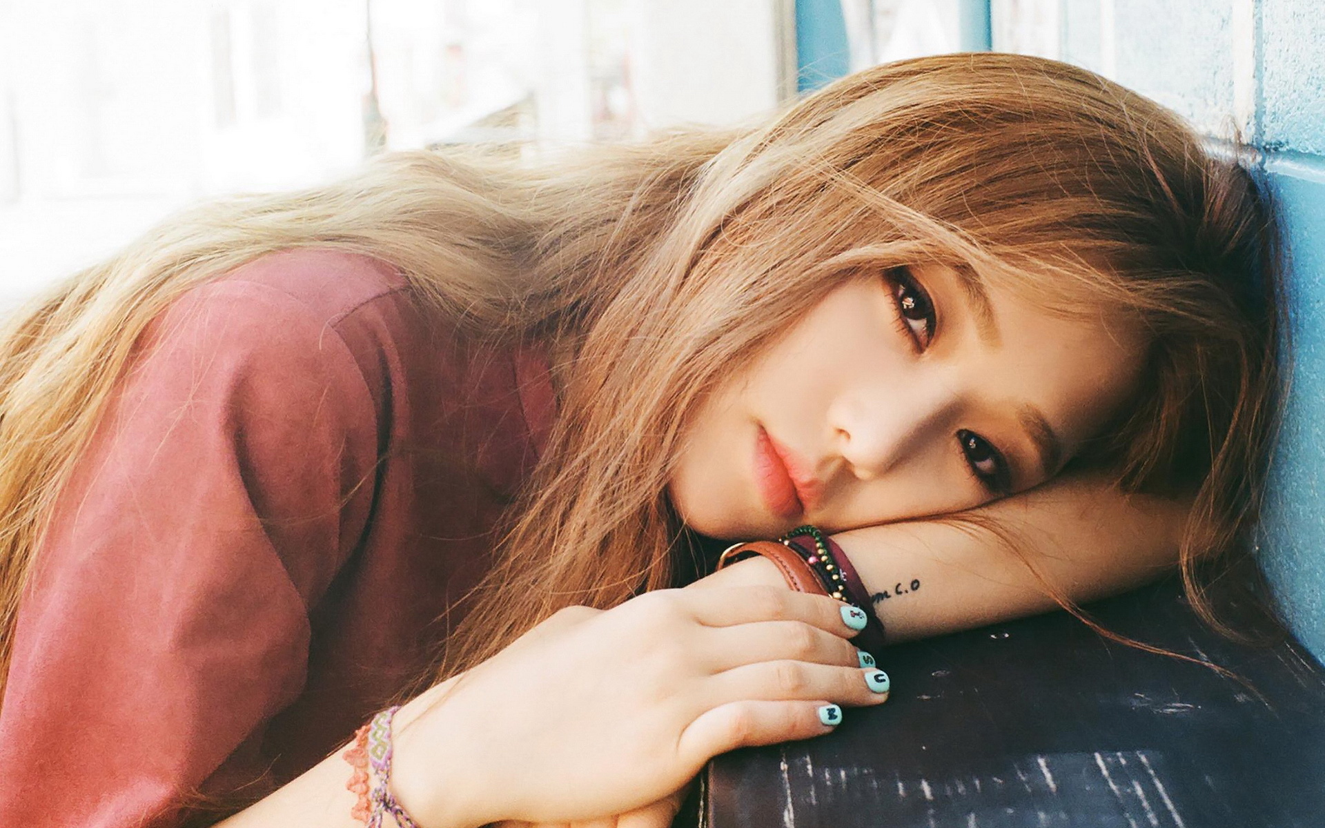 kisum 韩国 Rapper 美女 歌星 宽屏