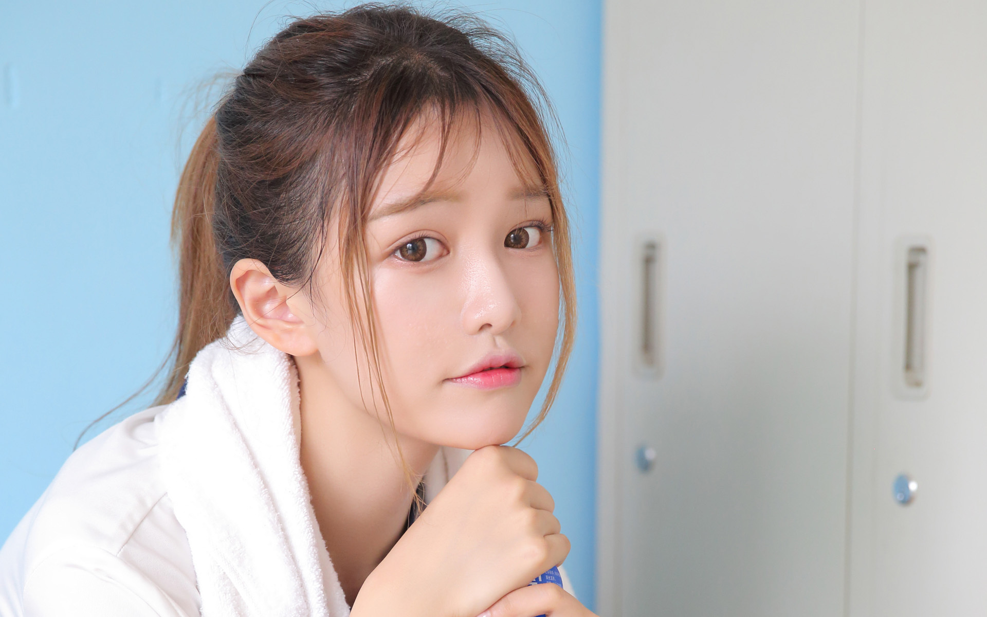 清纯 运动服美女 清新