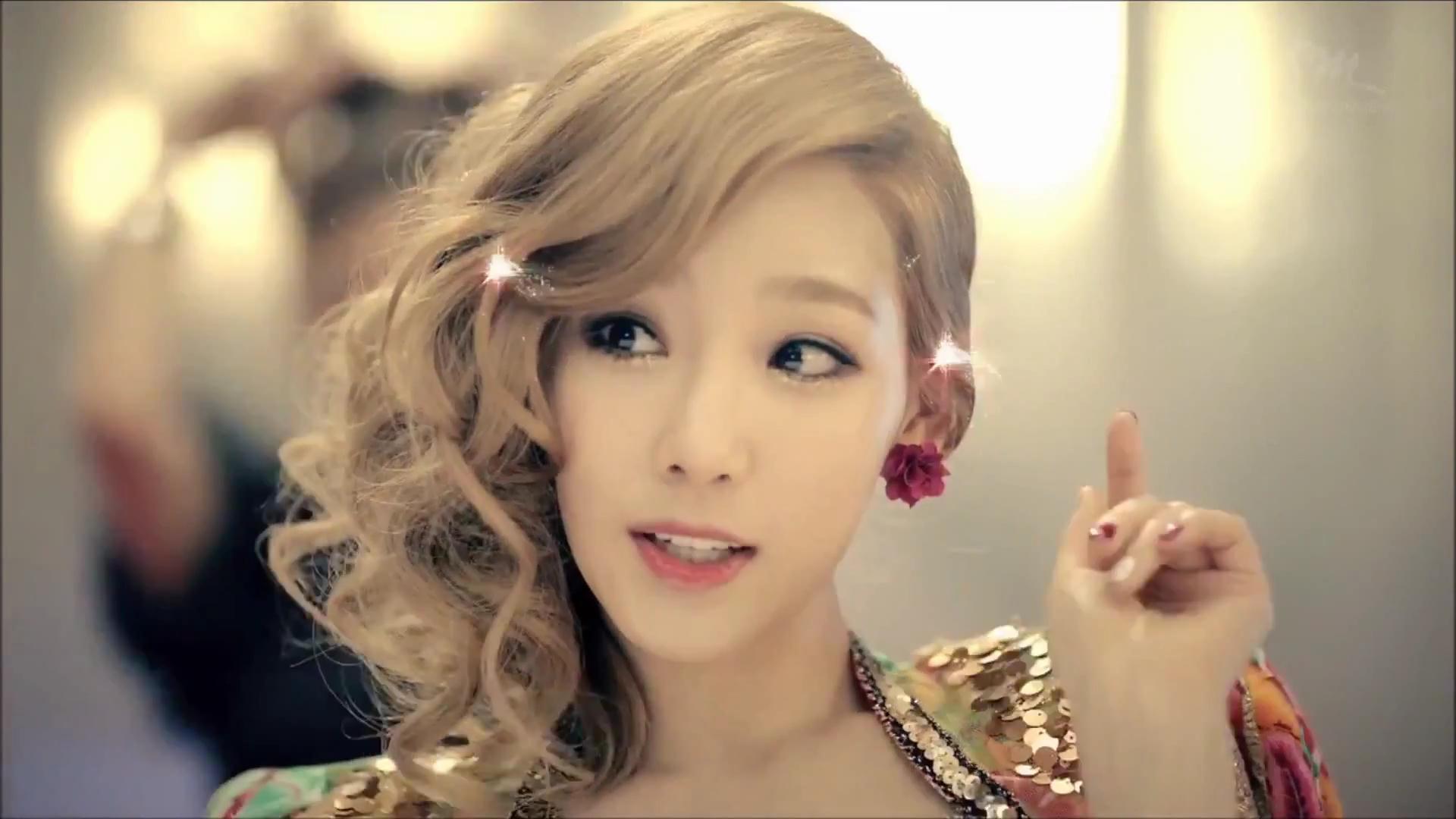 美女 清纯 可爱 卖萌