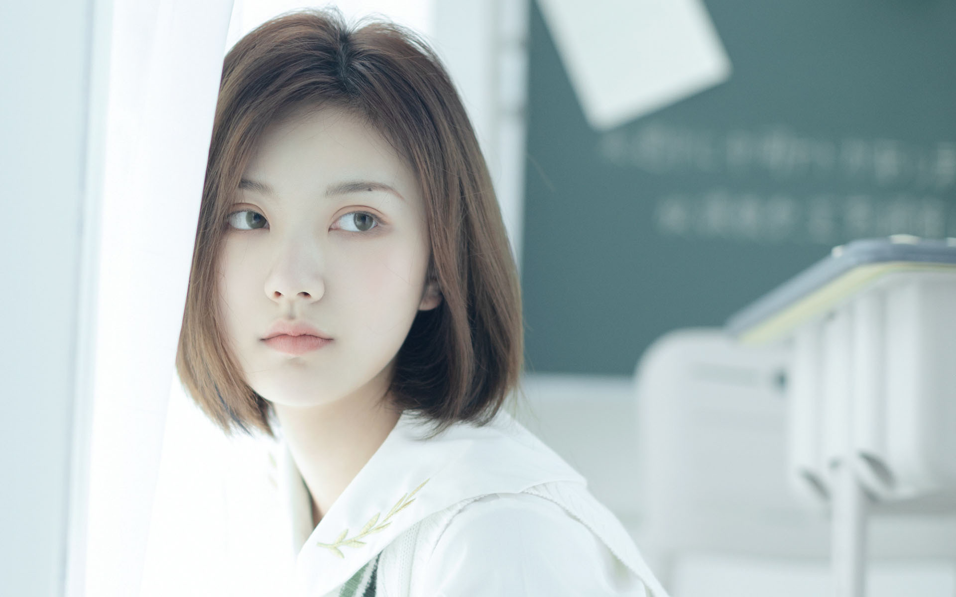 清纯   短发  可爱美女  气质